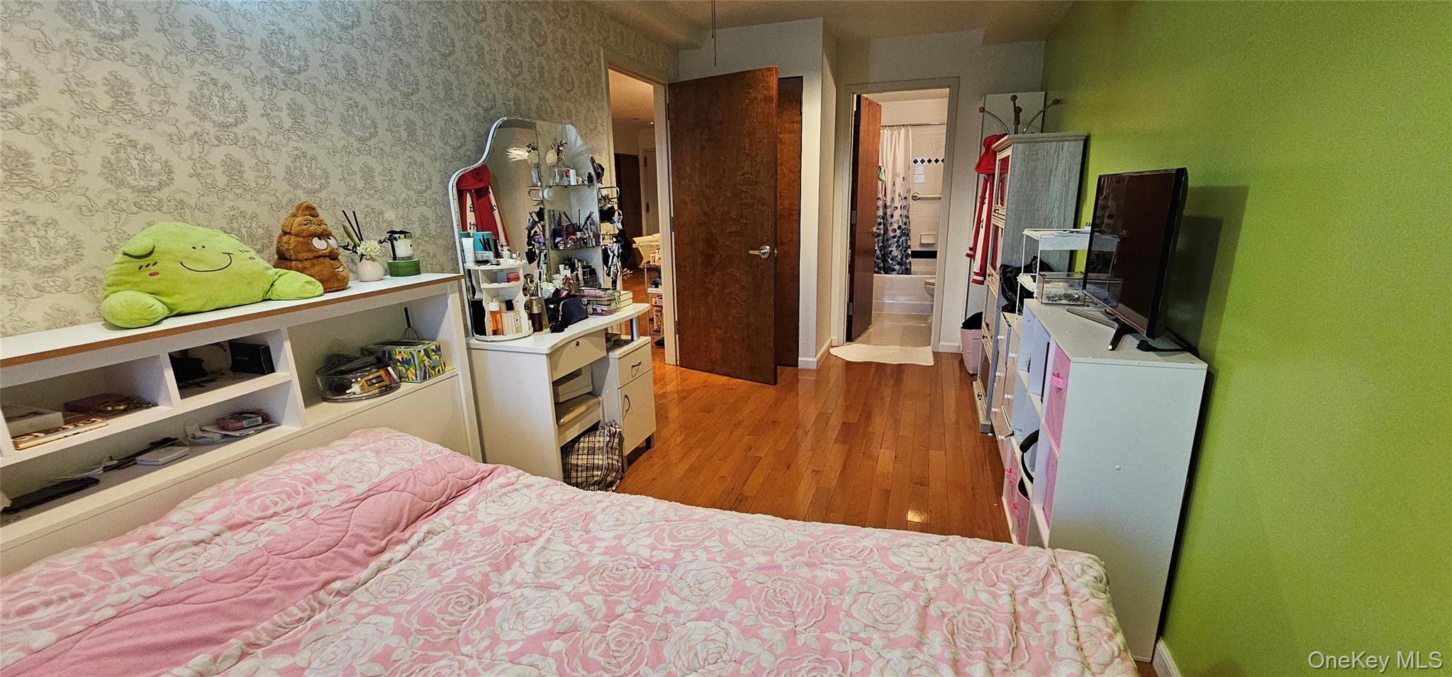 #10 photo, 149-06 Northern Boulevard, Flushing , NY 11354