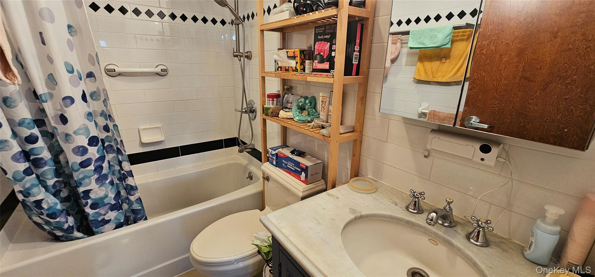 #12 photo, 149-06 Northern Boulevard, Flushing , NY 11354