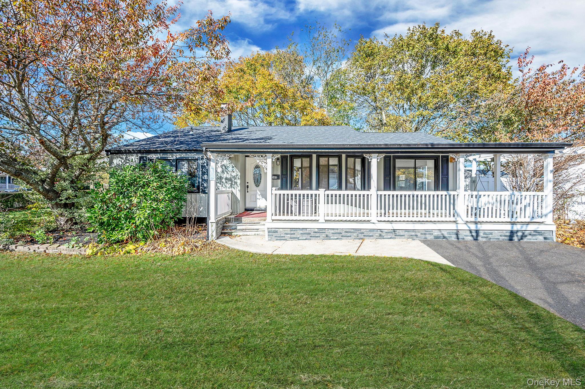 #1 photo, 1401 Race Avenue, サフォーク郡 Medford , NY 11763