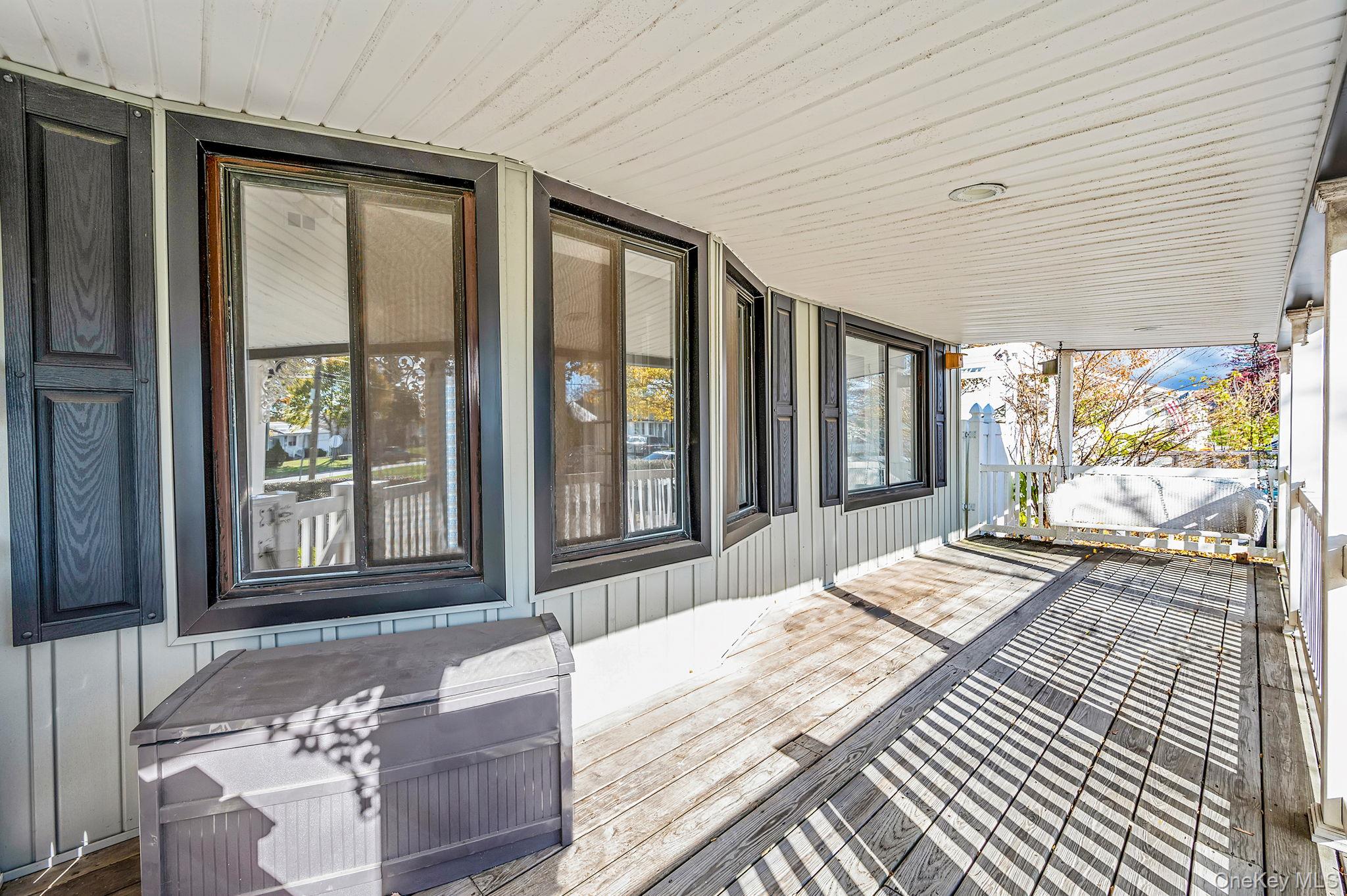 #5 photo, 1401 Race Avenue, サフォーク郡 Medford , NY 11763