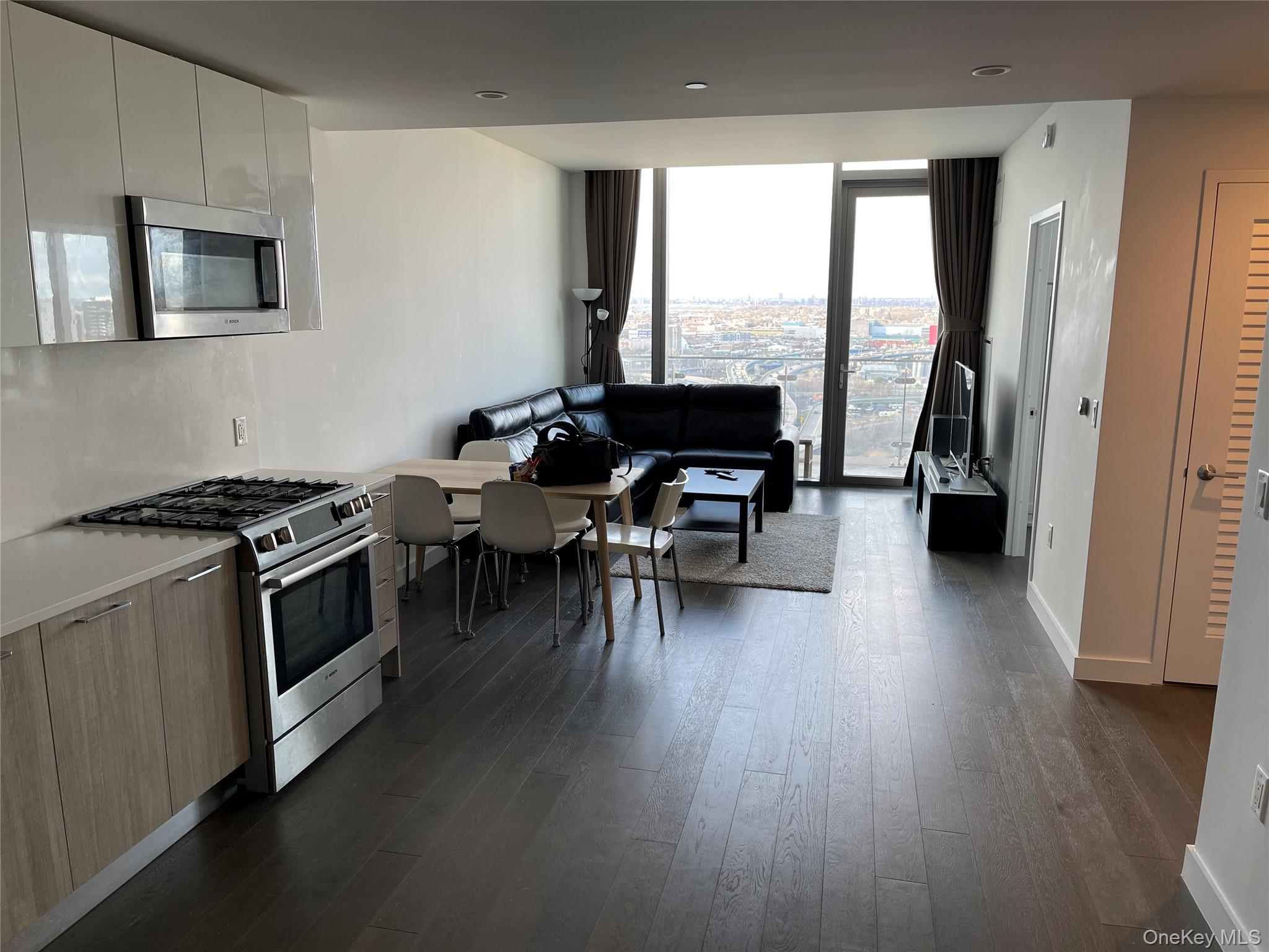 #5 photo, 131-05 40th Road, Flushing , NY 11354