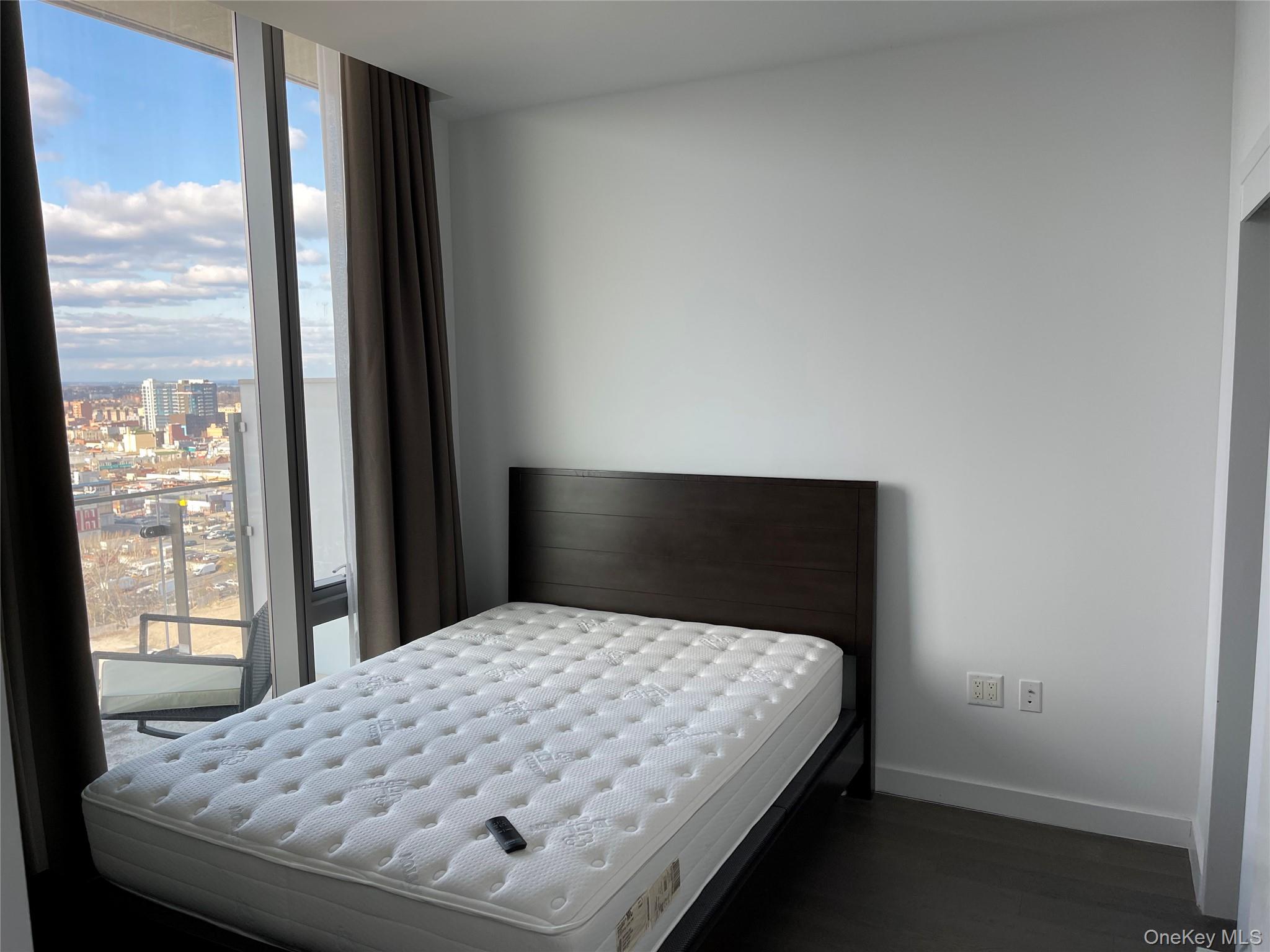 #9 photo, 131-05 40th Road, Flushing , NY 11354