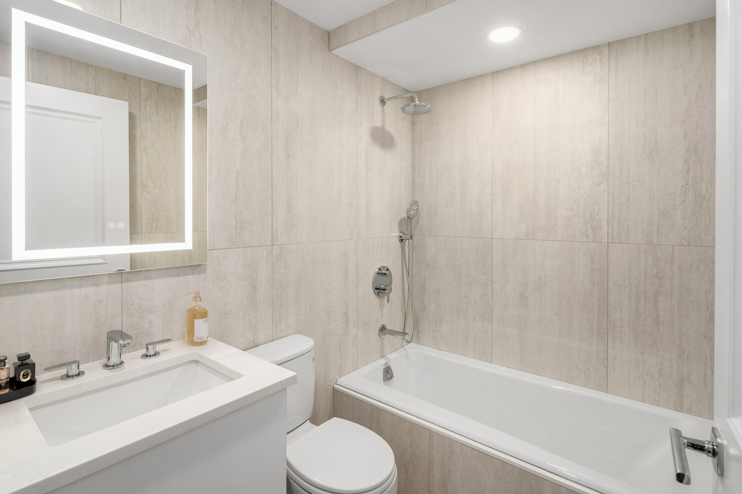 #13 photo, 502 PARK Avenue, Lenox Hill , NY 10022