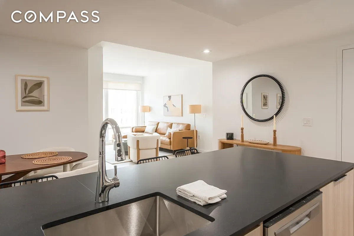 #2 photo, Brooklyn, Crown Heights , NY 11225