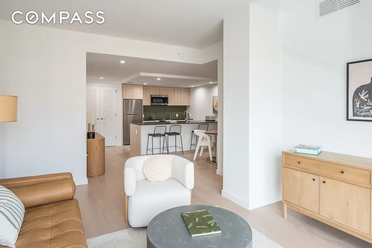 #4 photo, Brooklyn, Crown Heights , NY 11225