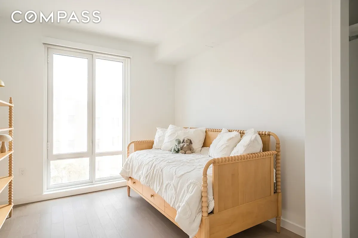 #9 photo, Brooklyn, Crown Heights , NY 11225