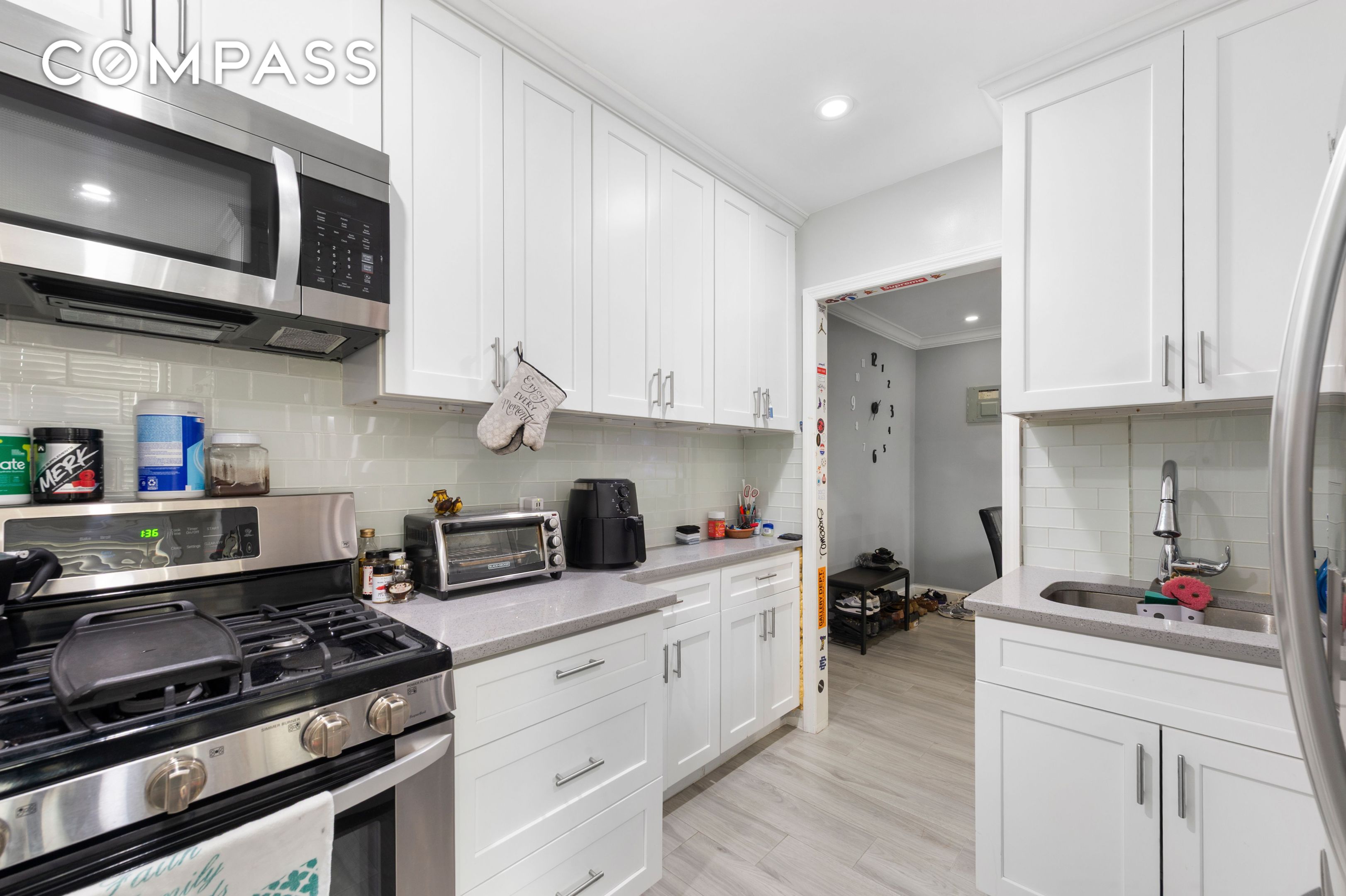 #10 photo, 5639 Netherland Avenue, North Riverdale , NY 10471