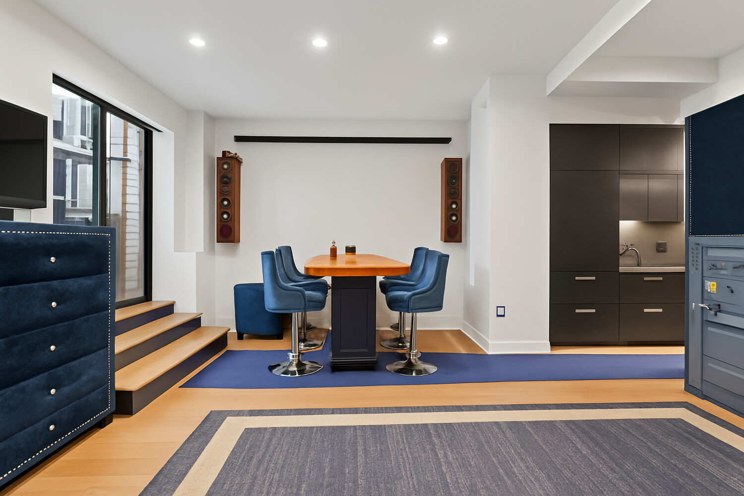 #12 photo, 20 PINE Street, Financial District , NY 10005