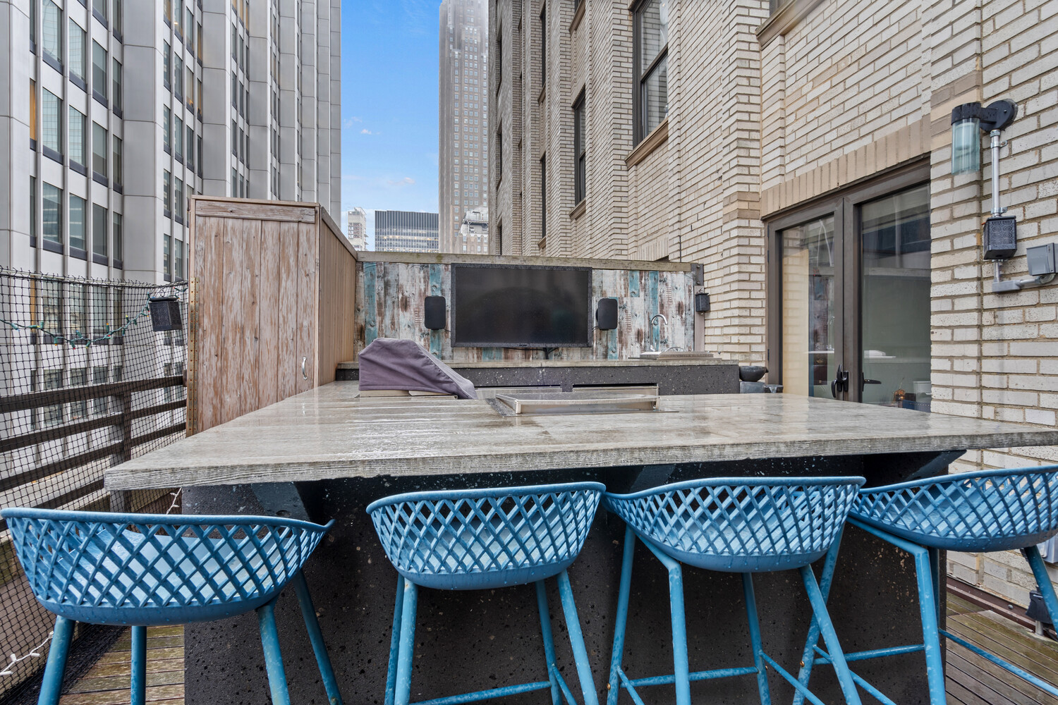 #17 photo, 20 PINE Street, Financial District , NY 10005