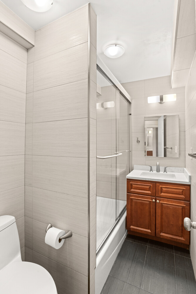 #8 photo, 220 MADISON Avenue, Midtown , NY 10016