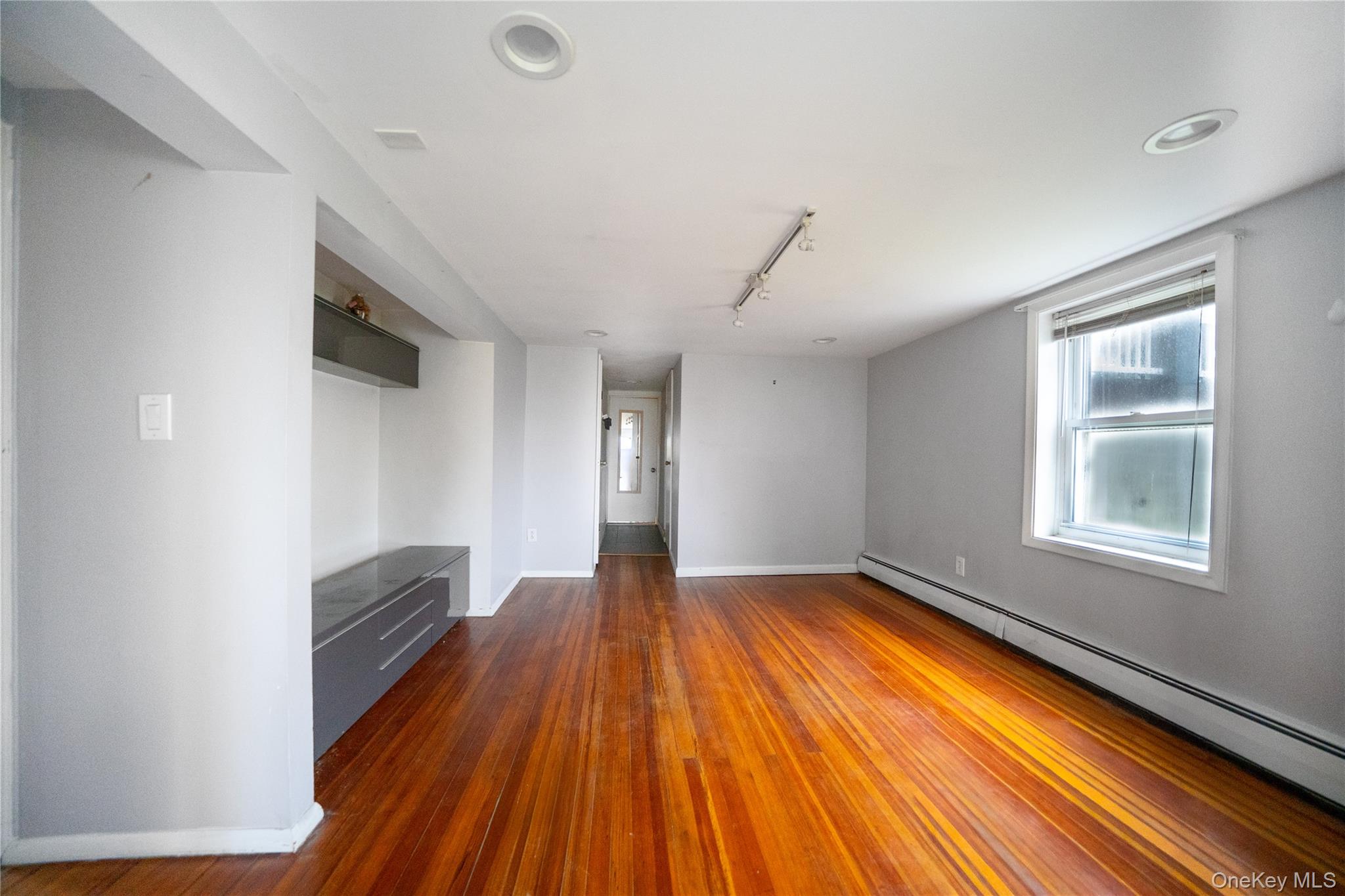 #3 photo, 126 Tanglewylde Road, Lake Peekskill , NY 10579