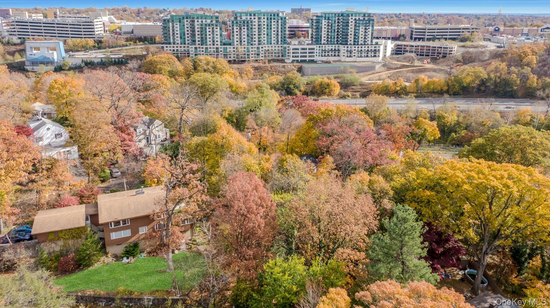 #5 photo, 2 Shelburne Road, Yonkers , NY 10710