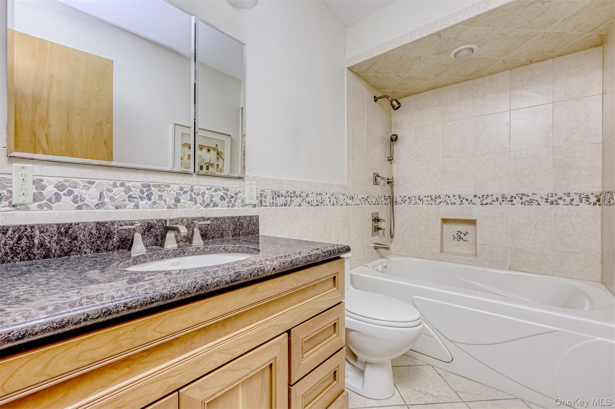 #15 photo, 19 Mary Beth Drive, Suffern , NY 10901