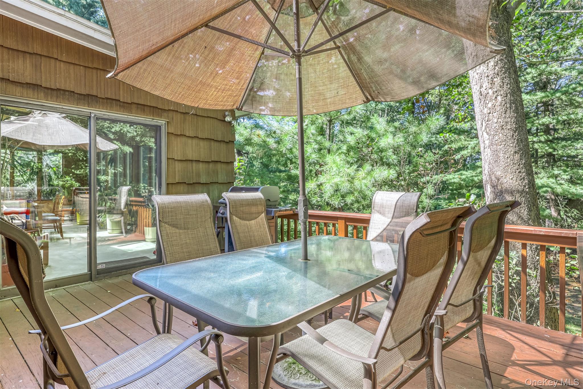 #5 photo, 19 Mary Beth Drive, Suffern , NY 10901