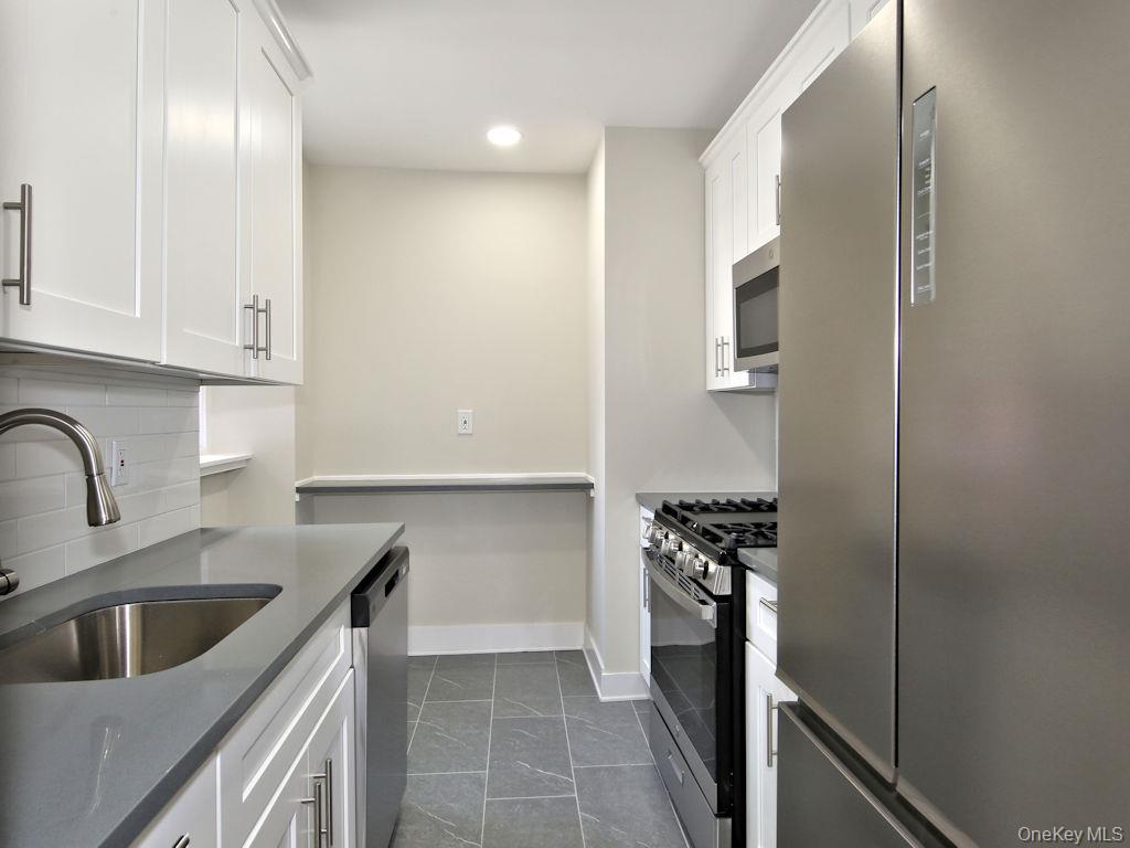 #2 photo, 130 Centre Avenue, New Rochelle , NY 10805