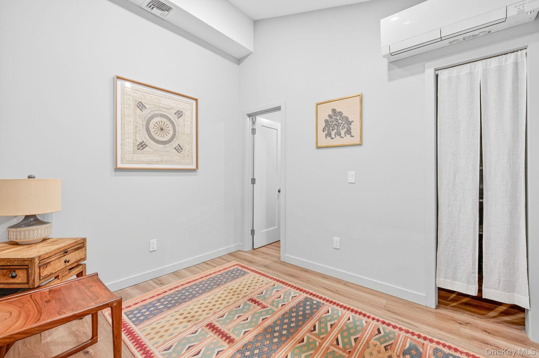 #12 photo, 39 N Broadway, Esopus , NY 12401