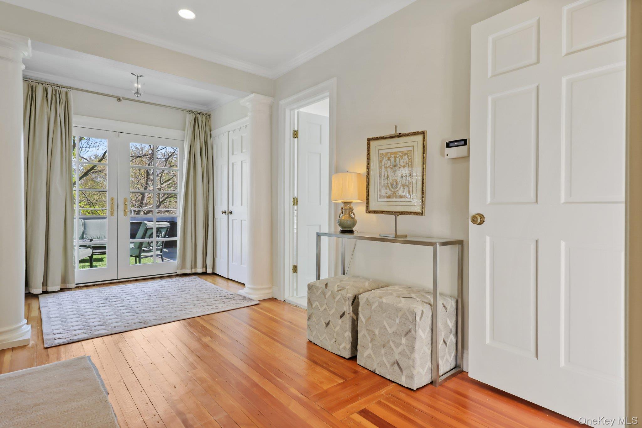 #20 photo, 7 Plateau Circle, Bronxville , NY 10708