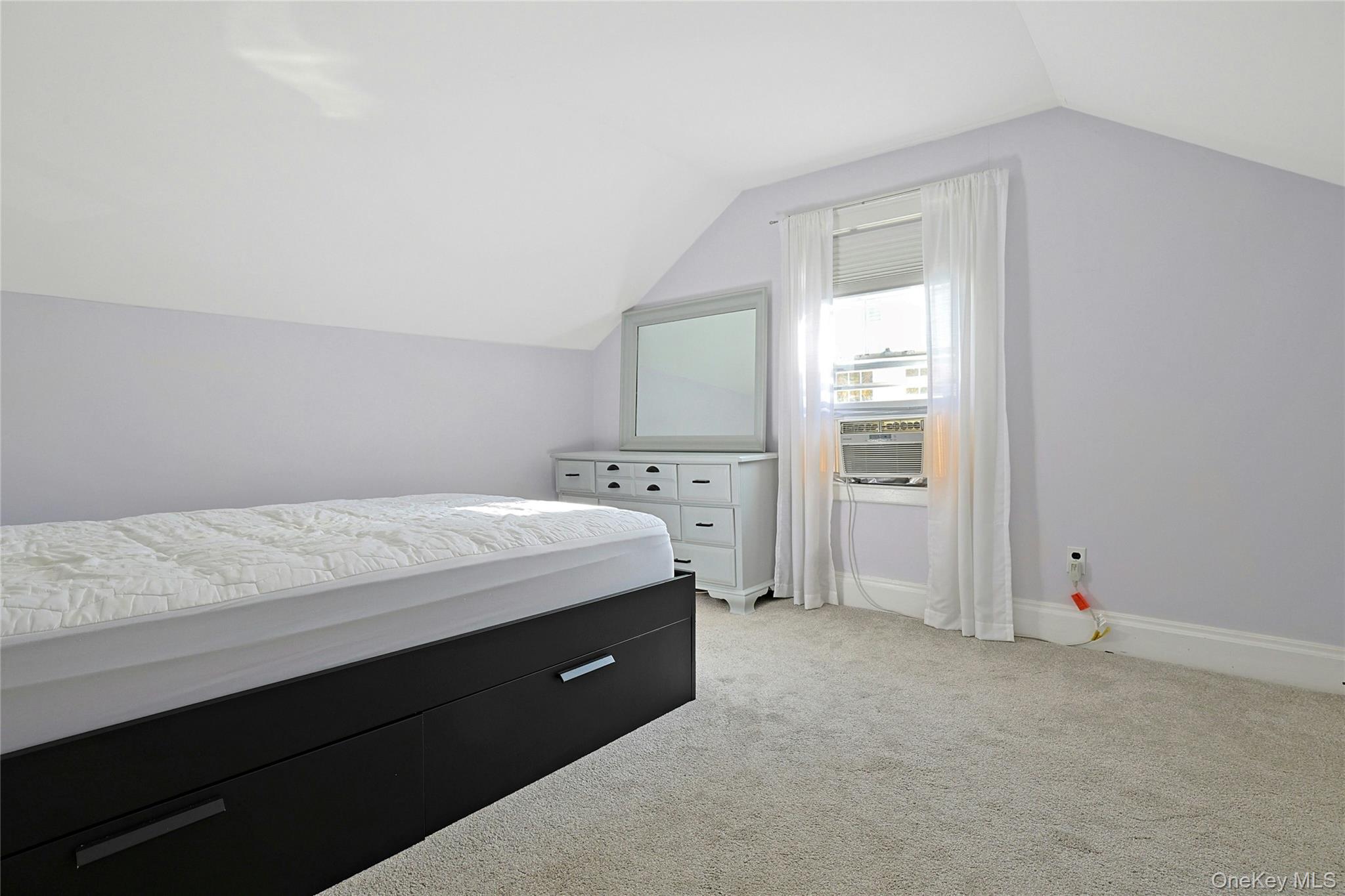 #13 photo, 105 S Broadway, Nyack , NY 10960