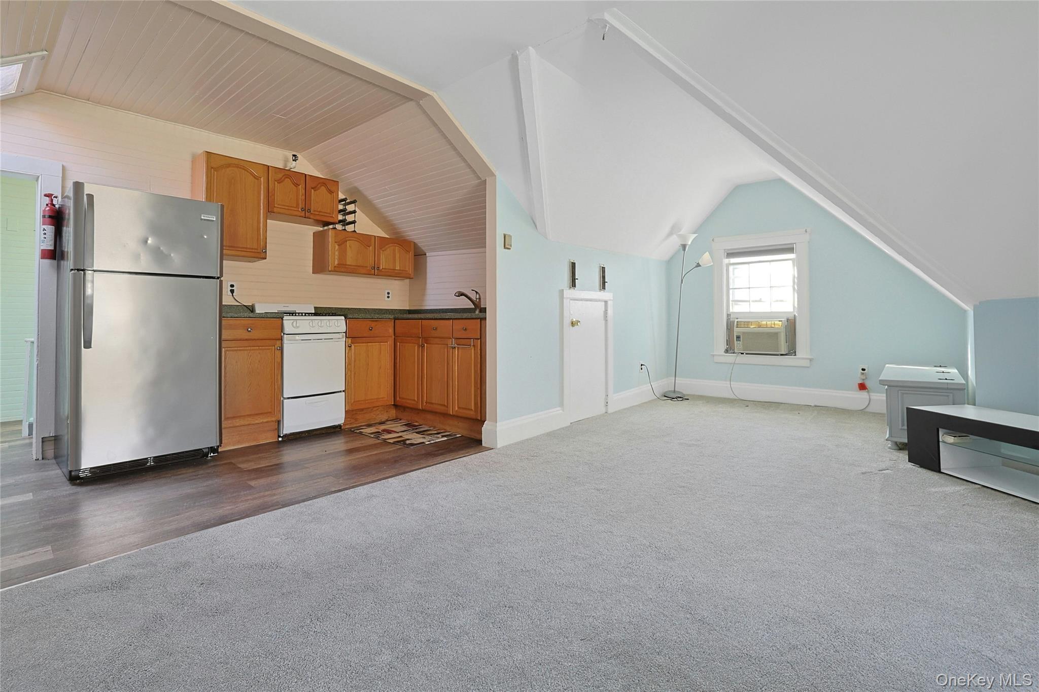 #7 photo, 105 S Broadway, Nyack , NY 10960