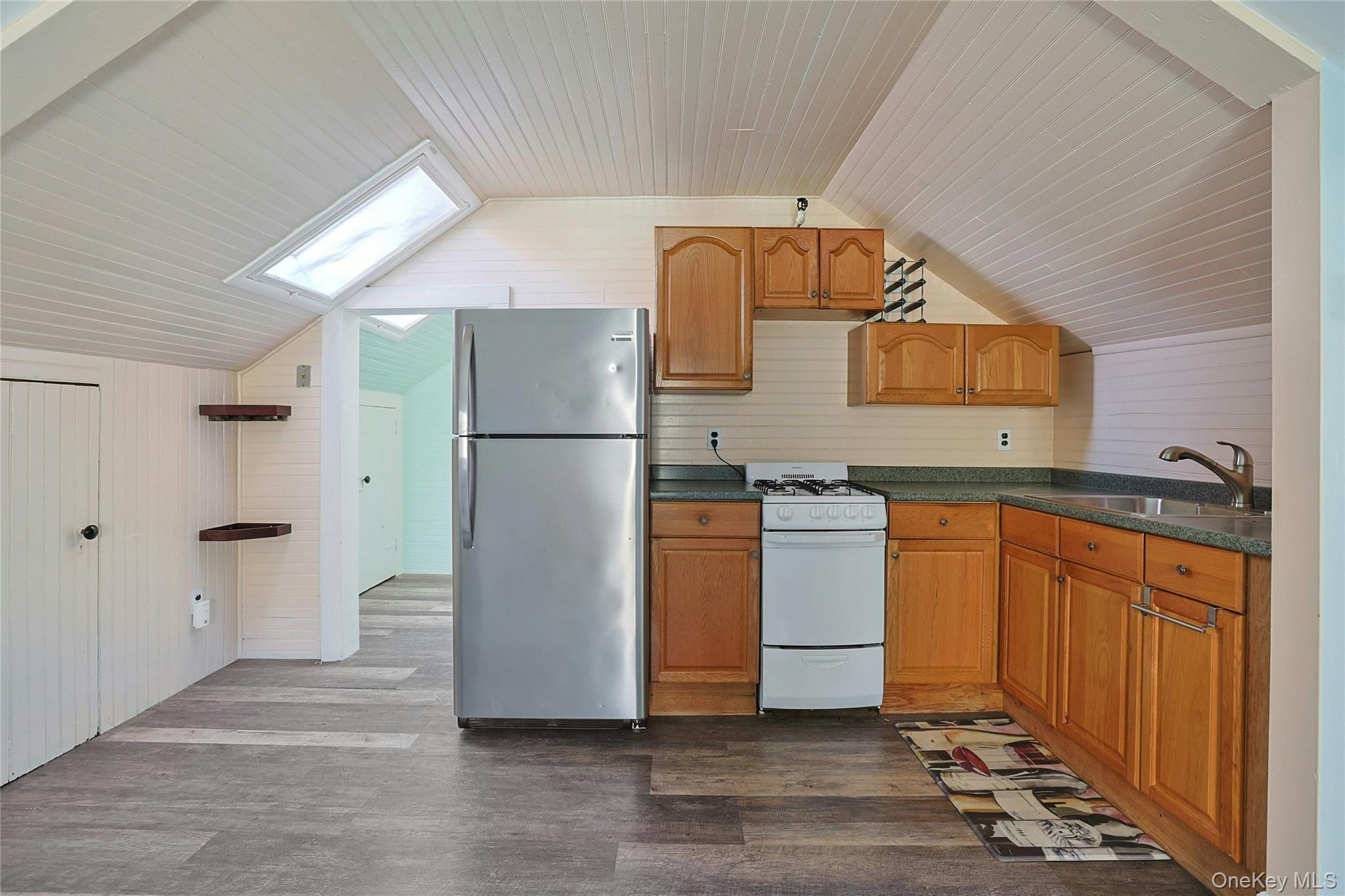 #9 photo, 105 S Broadway, Nyack , NY 10960