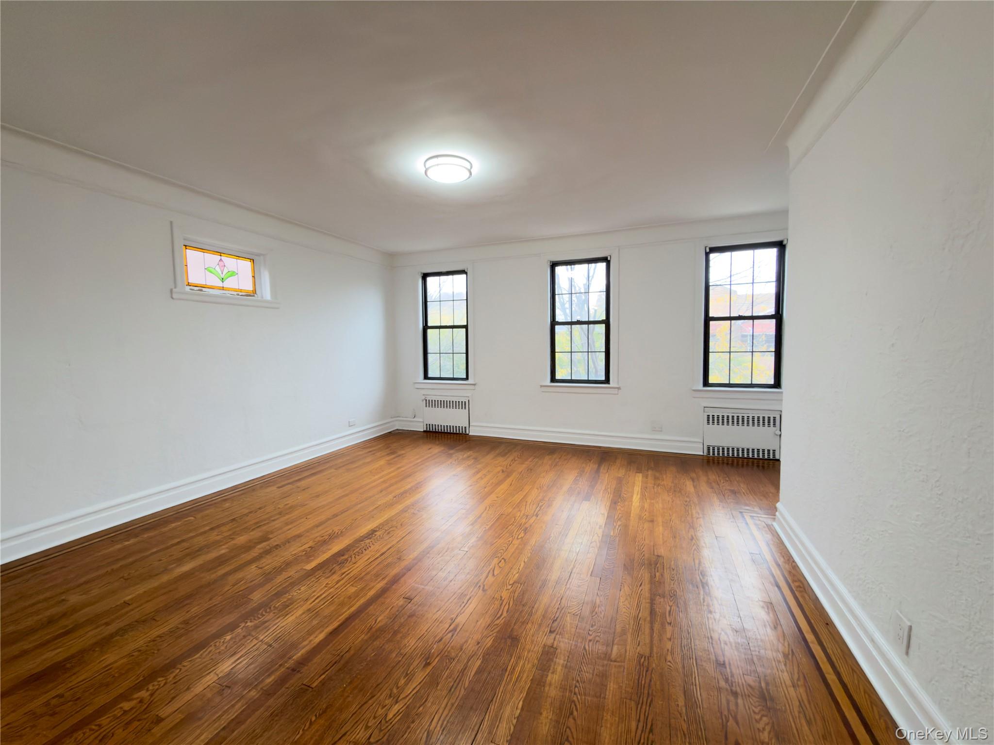 #1 photo, 1725 Paulding Avenue, Bronx , NY 10462