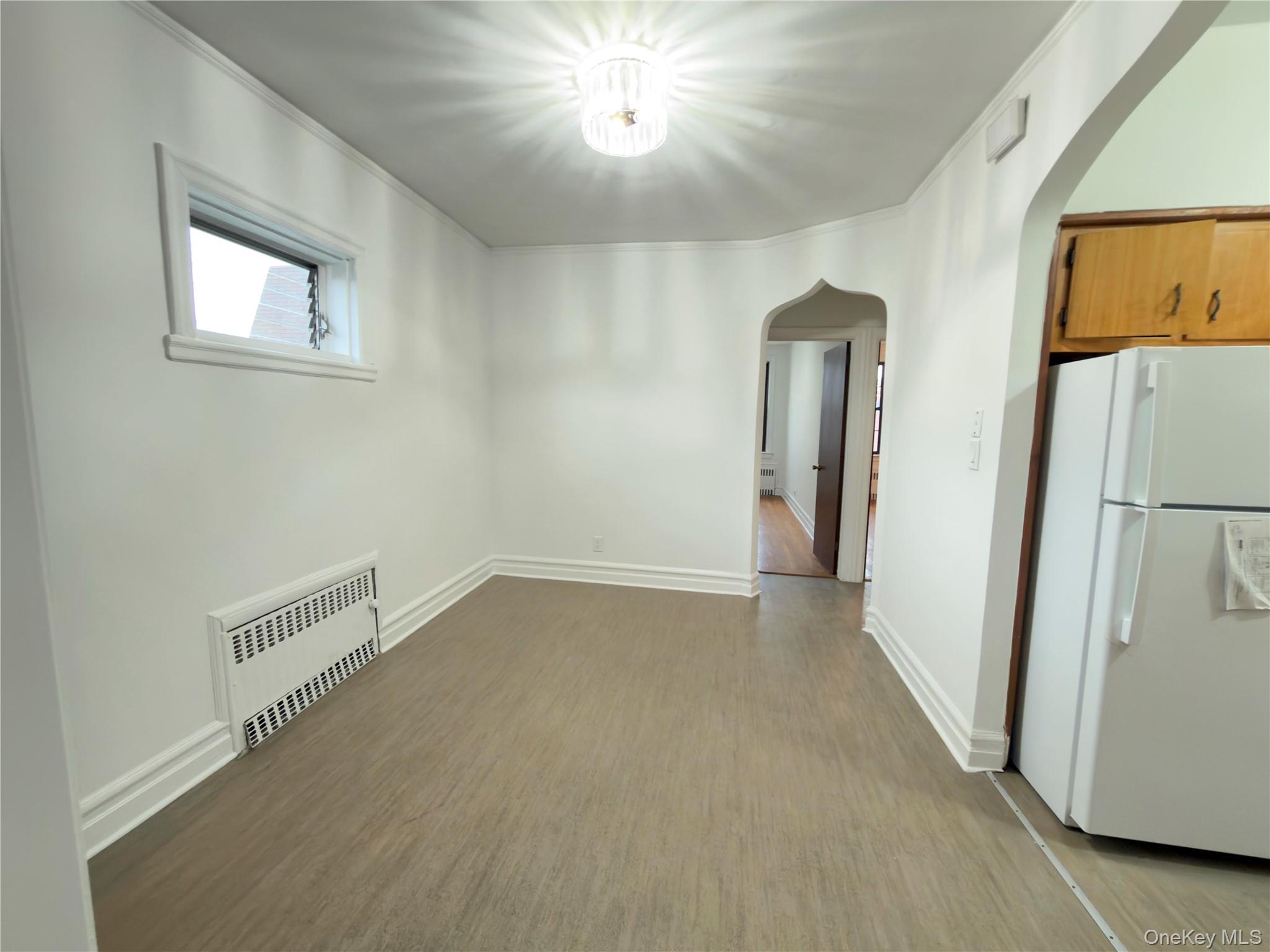 #5 photo, 1725 Paulding Avenue, Bronx , NY 10462