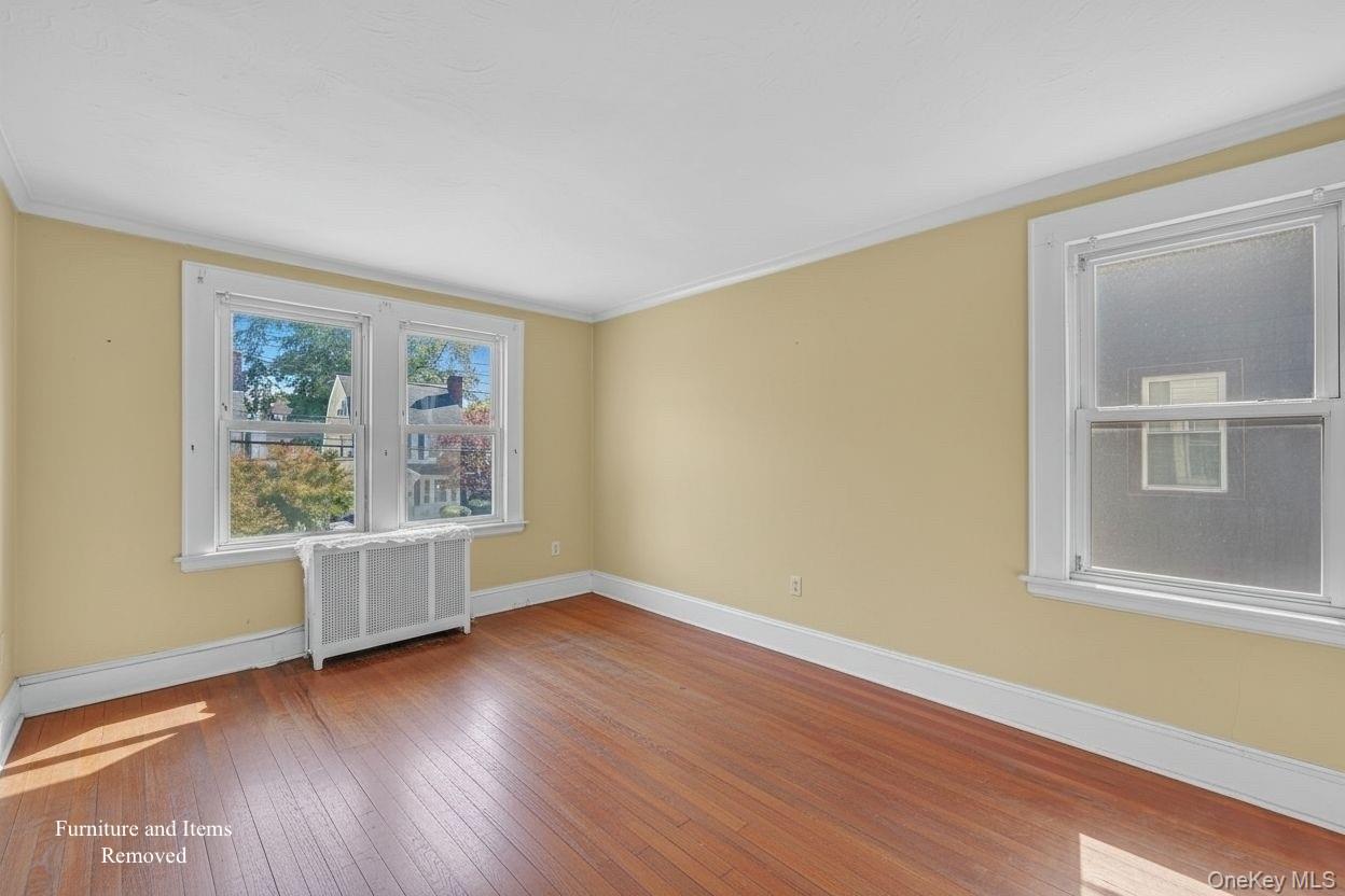 #16 photo, 45 24 171st Street, Flushing , NY 11358