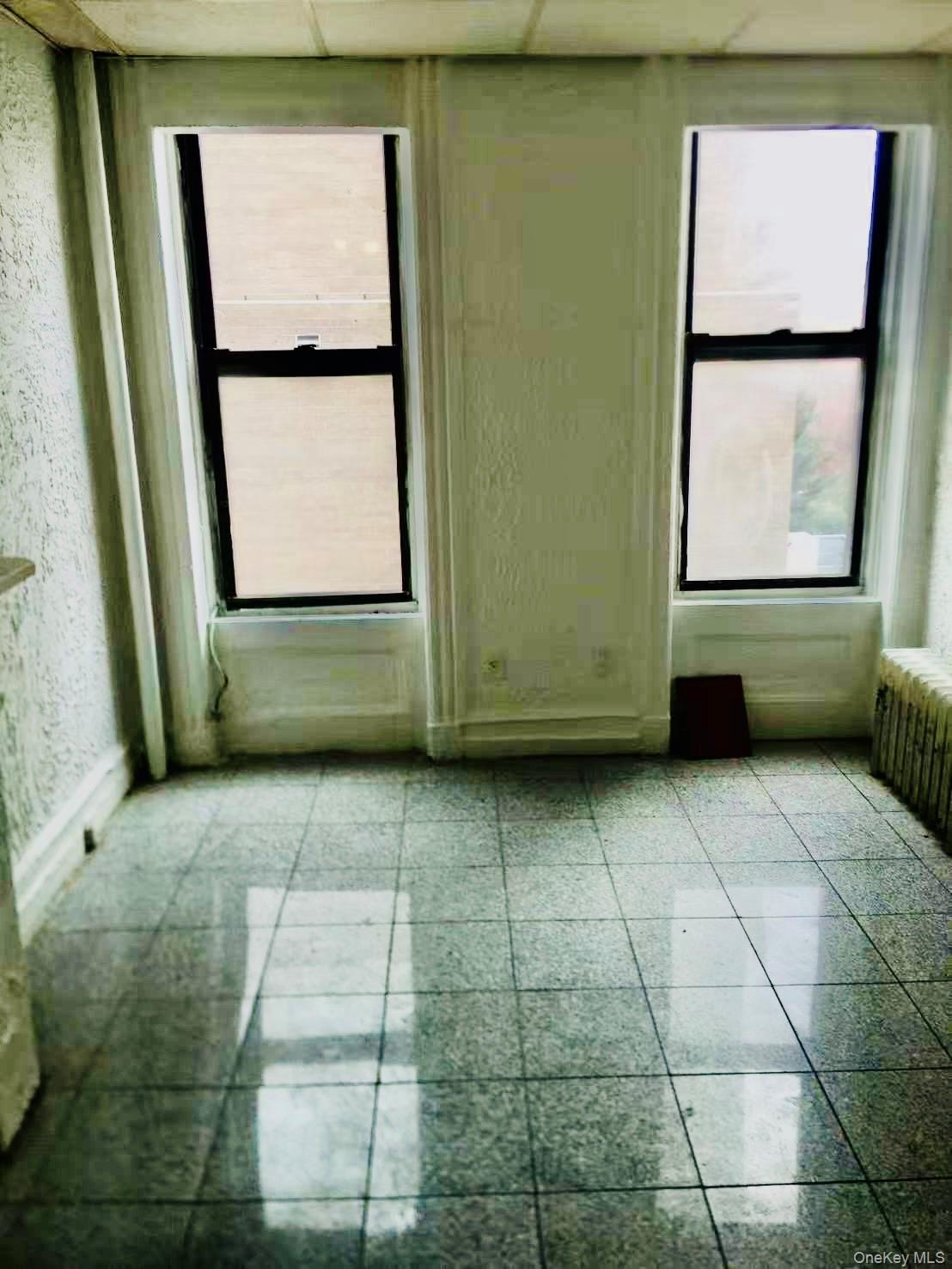 #4 photo, 1889 Lexington Avenue, マンハッタン New York (Manhattan) , NY 10035