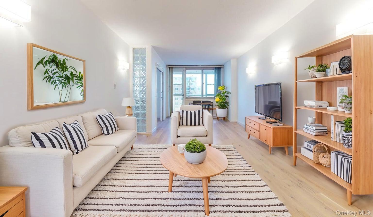 #1 photo, 118-17 Union Turnpike, Forest Hills , NY 11375