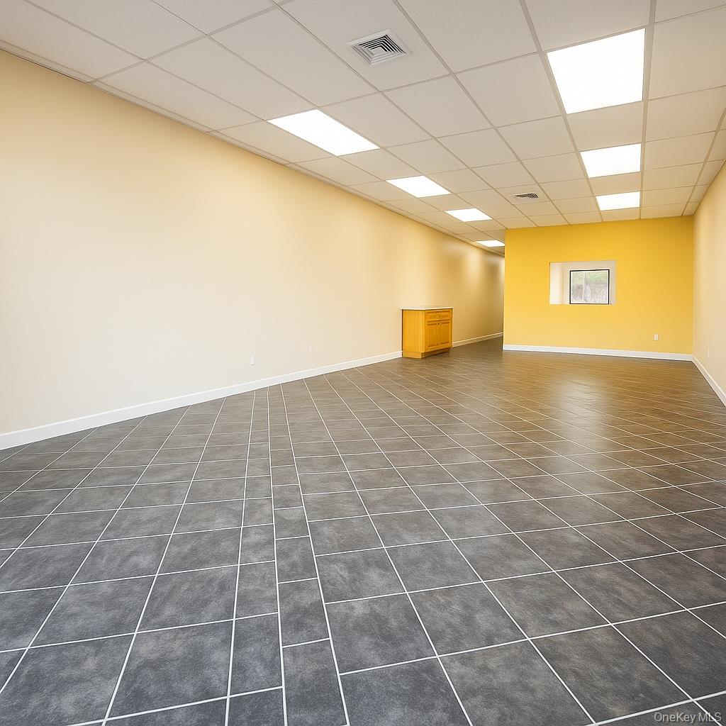 #3 photo, 322 W Montauk Highway, Lindenhurst , NY 11757