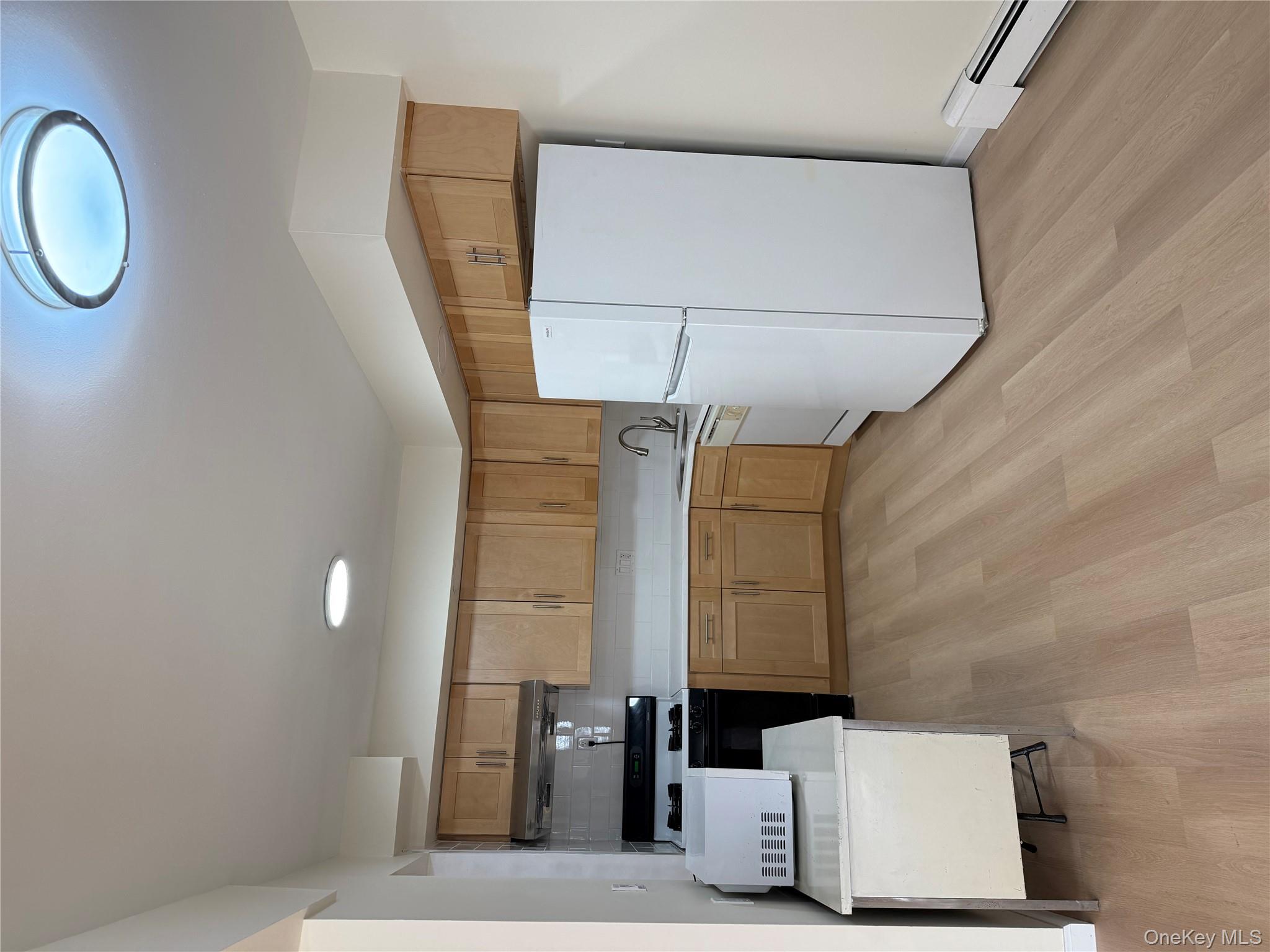 #7 photo, 41-35 149 Place, Flushing , NY 11355