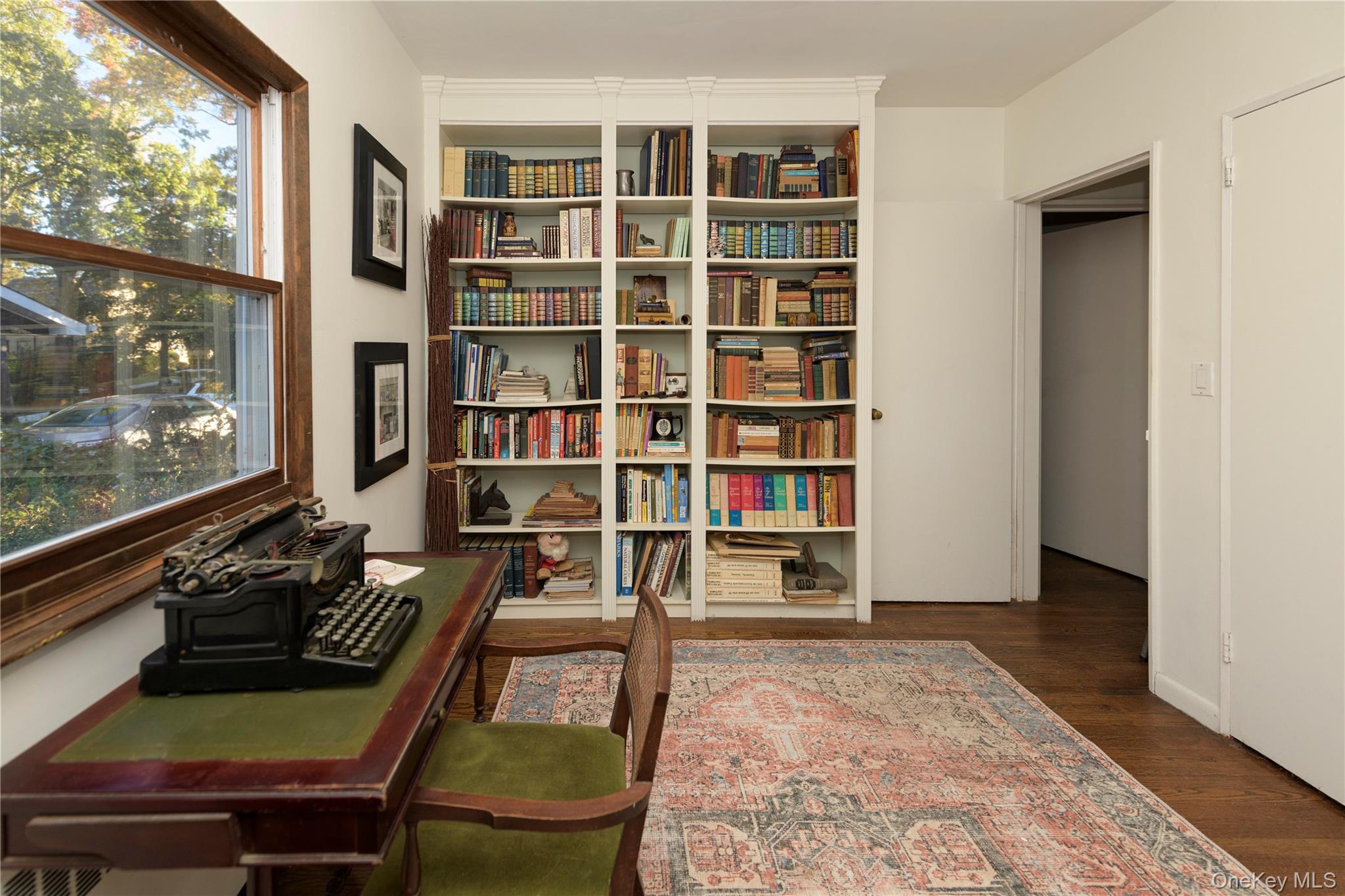 #14 photo, 301 Park Lane, Little Neck , NY 11363