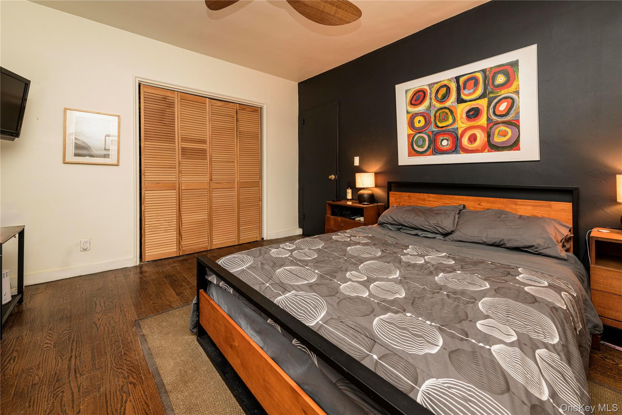 #16 photo, 301 Park Lane, Little Neck , NY 11363