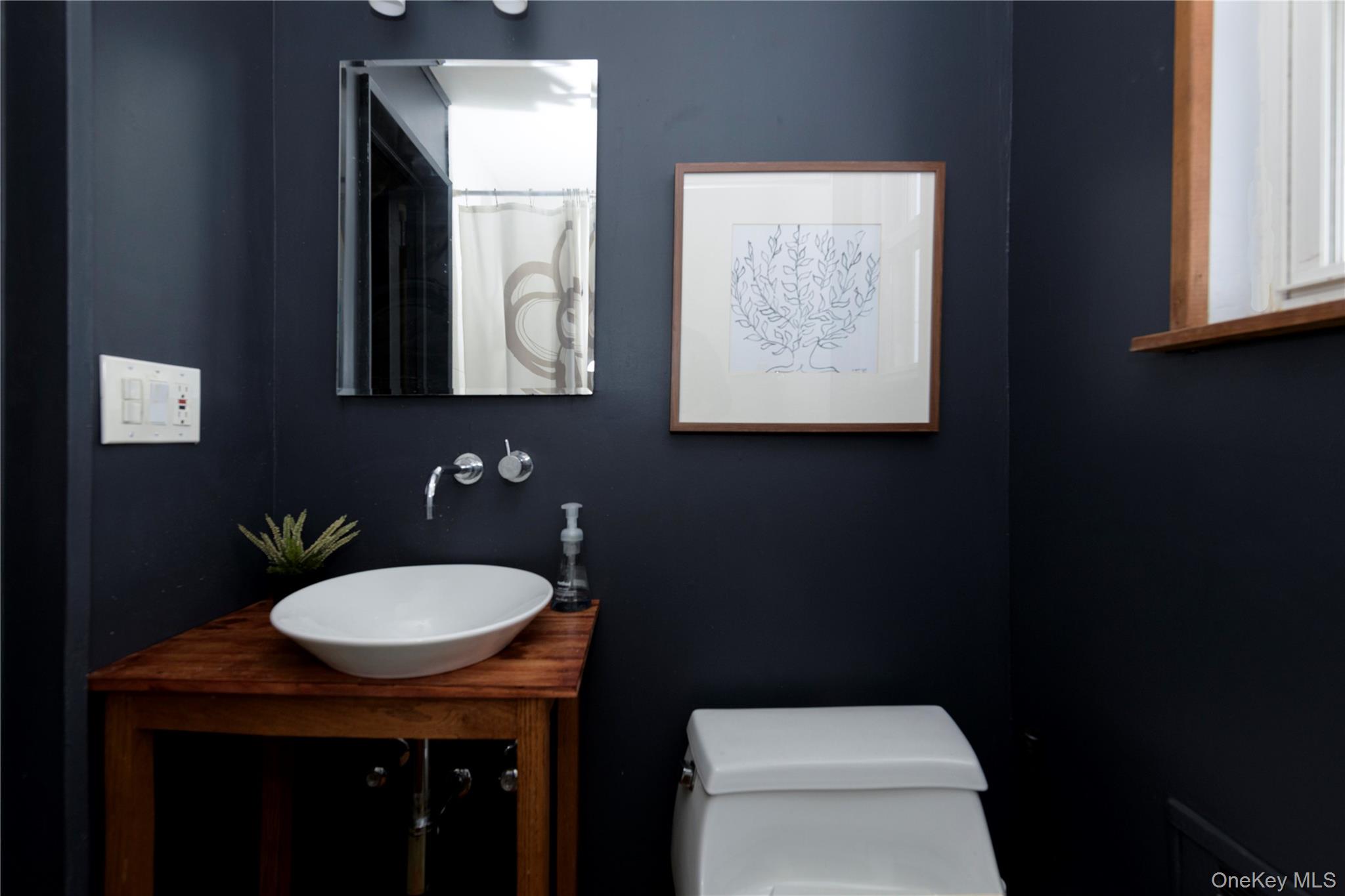 #20 photo, 301 Park Lane, Little Neck , NY 11363