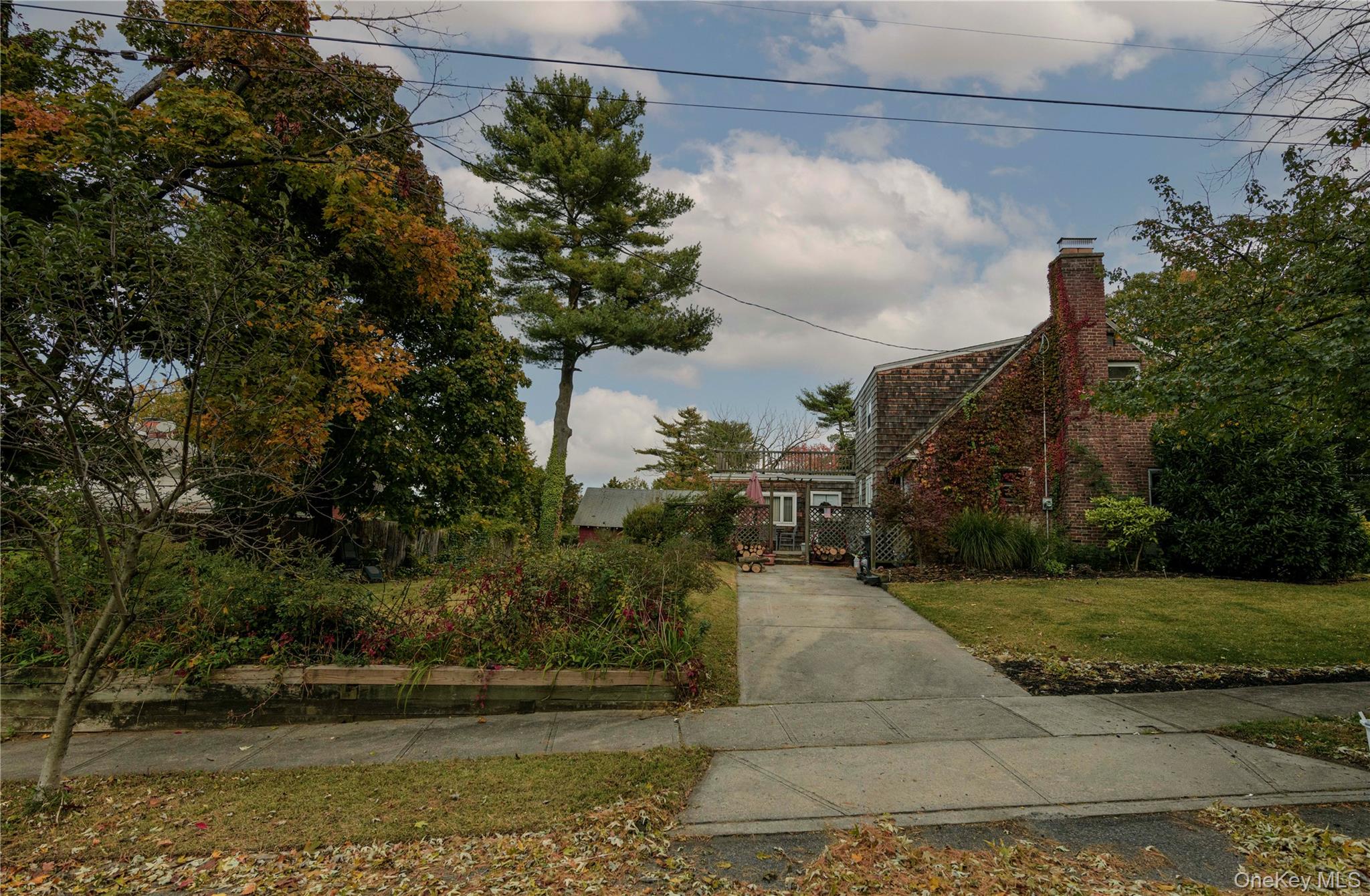 #4 photo, 301 Park Lane, Little Neck , NY 11363