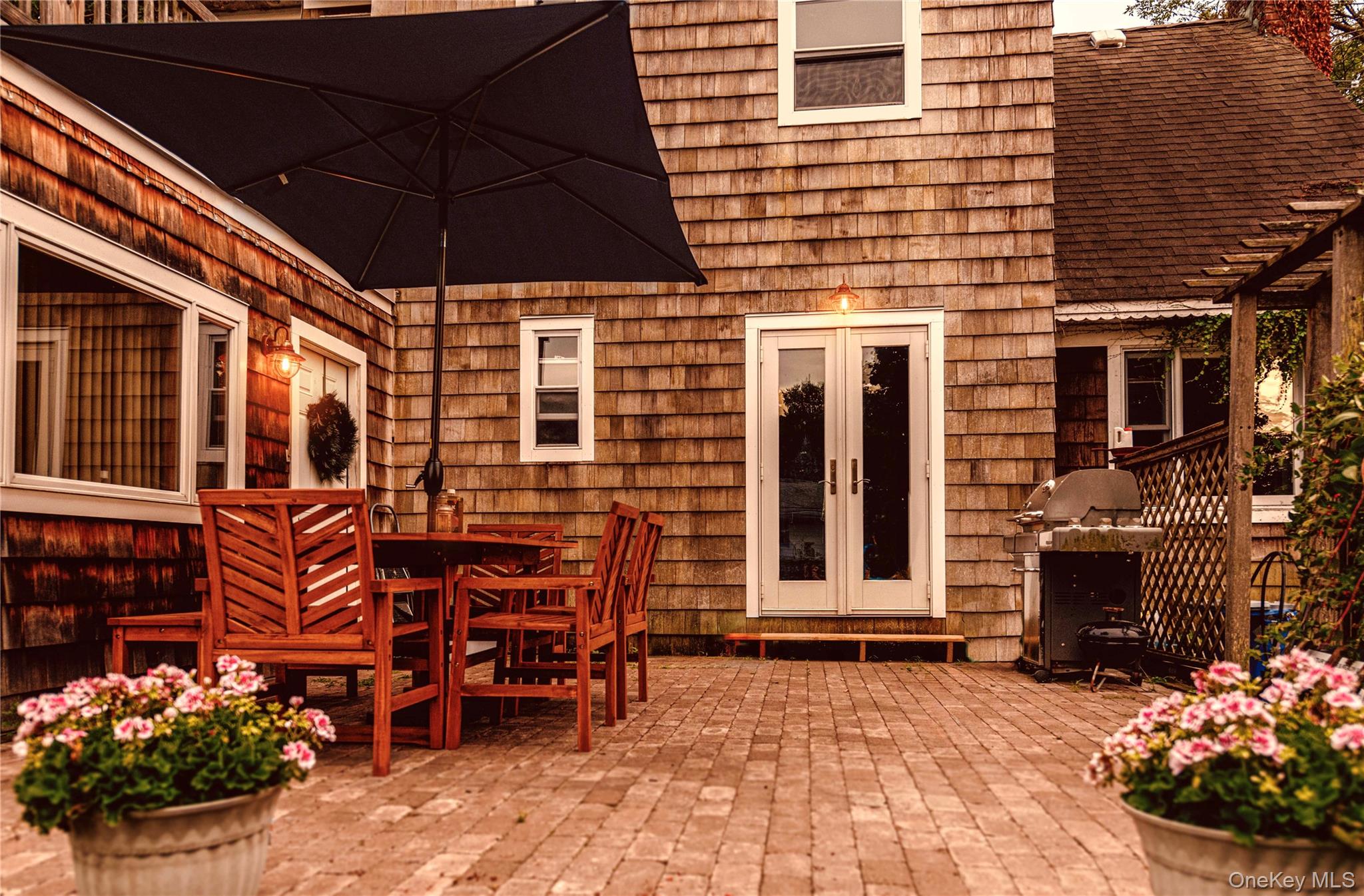 #7 photo, 301 Park Lane, Little Neck , NY 11363