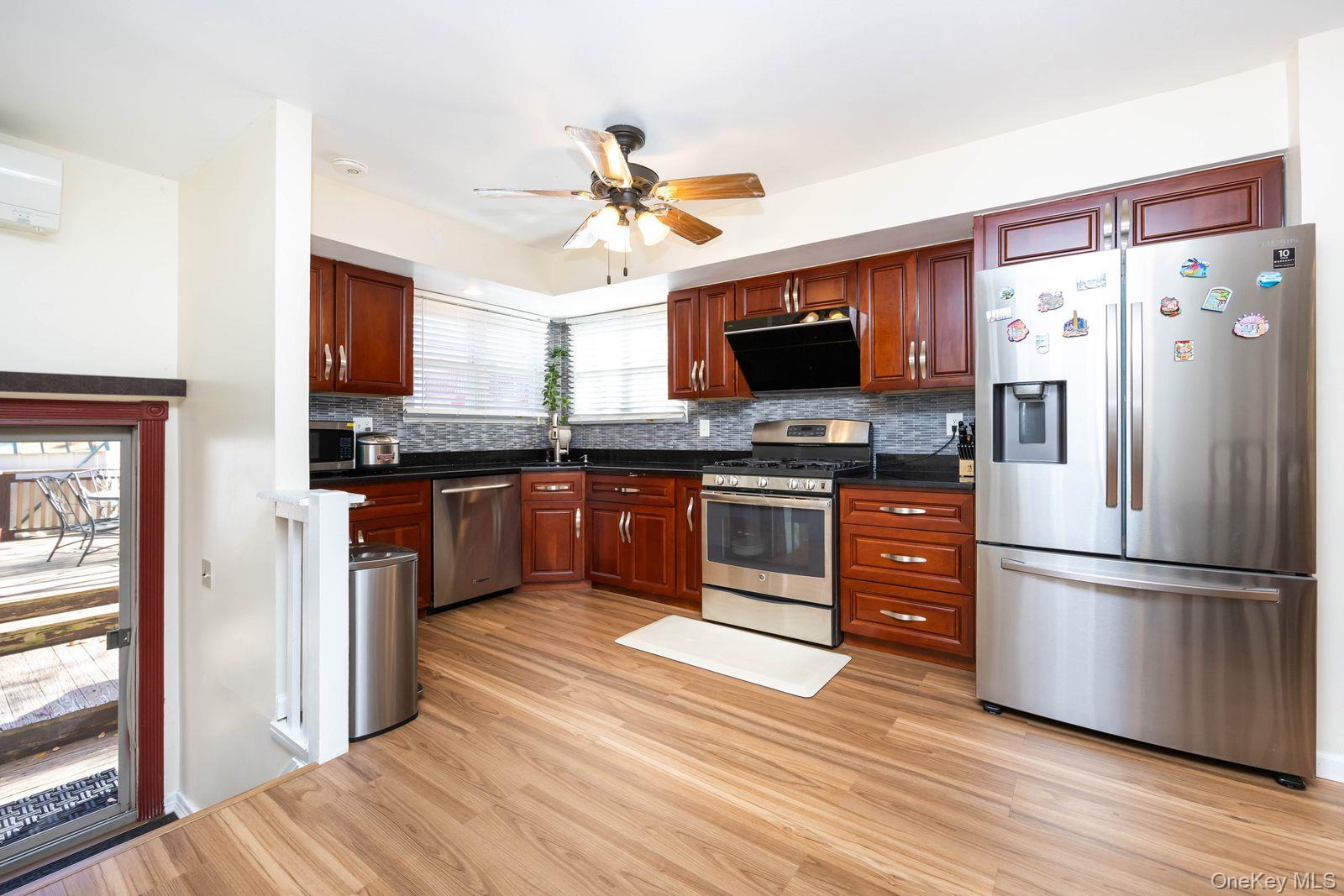 #13 photo, 197 Park Drive, Staten Island , NY 10314