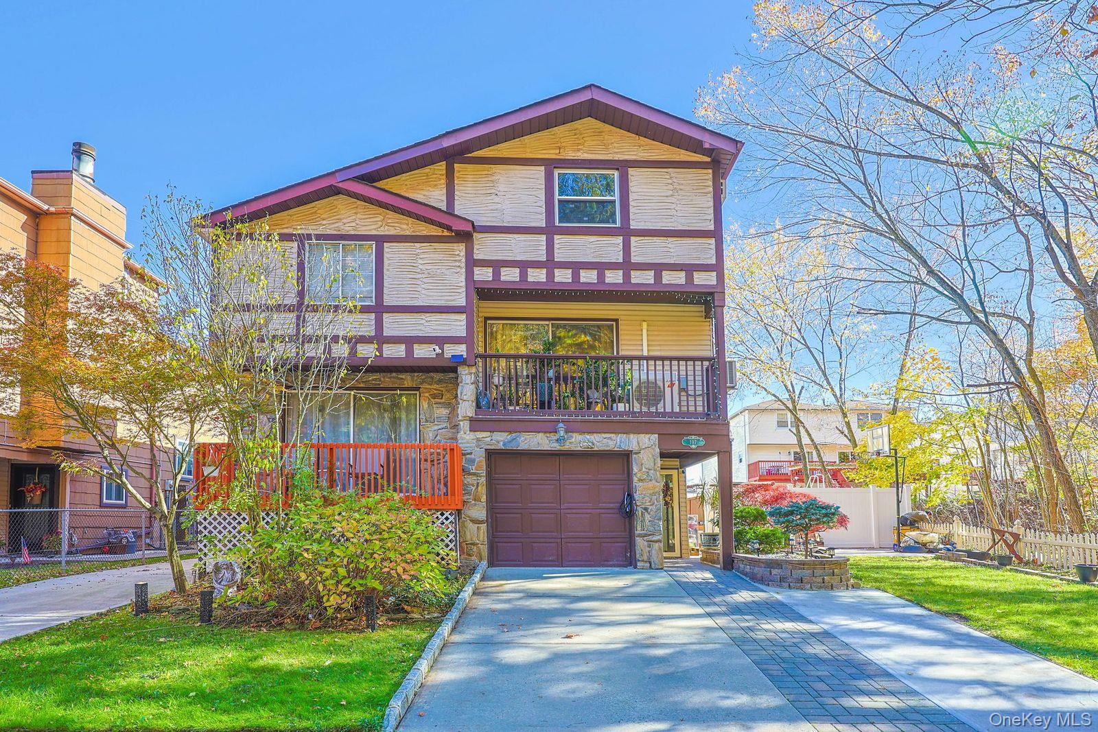 #2 photo, 197 Park Drive, Staten Island , NY 10314