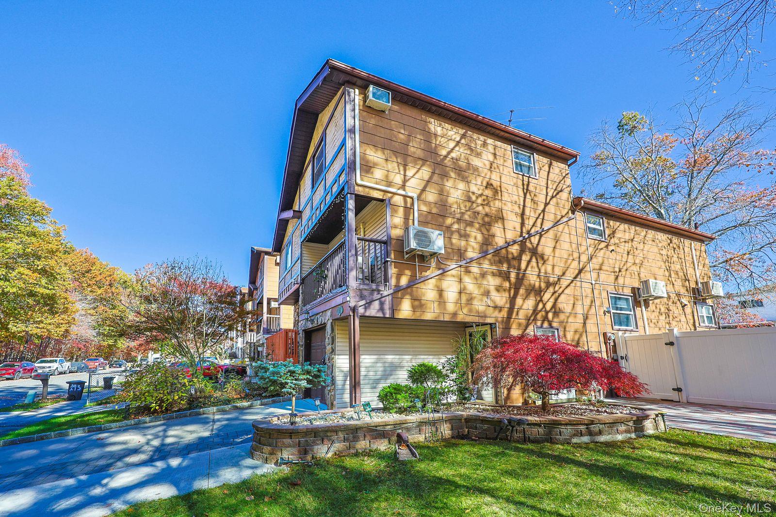 #4 photo, 197 Park Drive, Staten Island , NY 10314