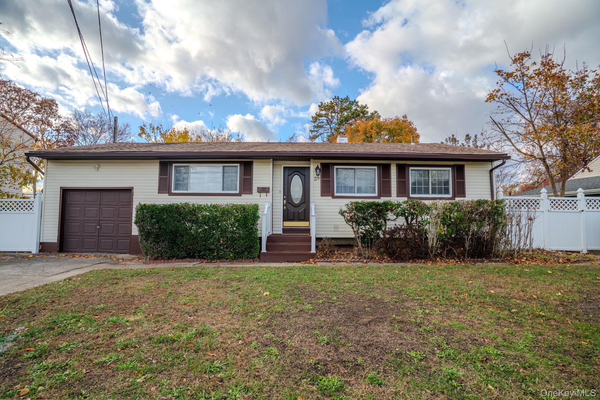#1 photo, 38 Arlene Drive, Brentwood , NY 11717