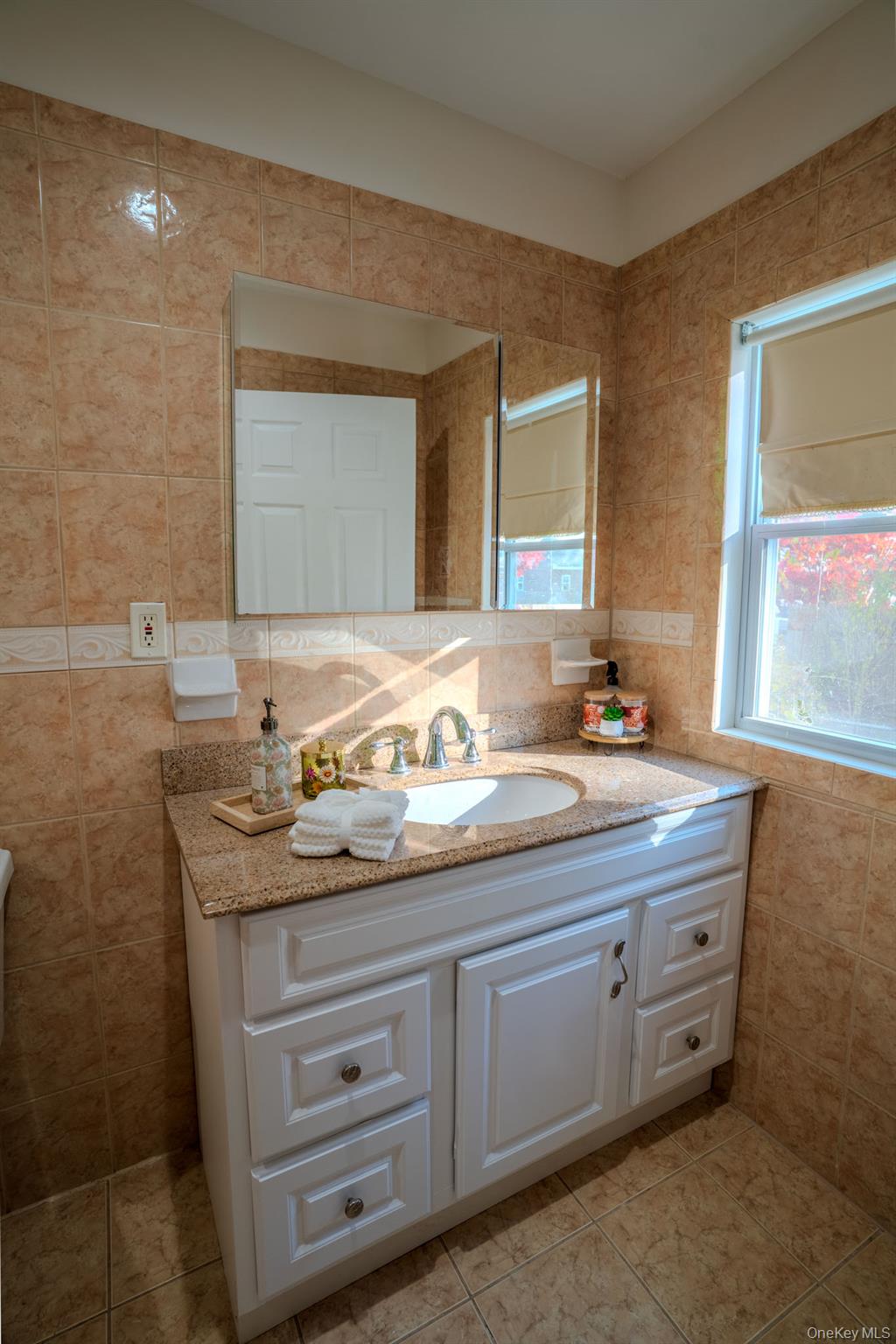 #19 photo, 38 Arlene Drive, Brentwood , NY 11717