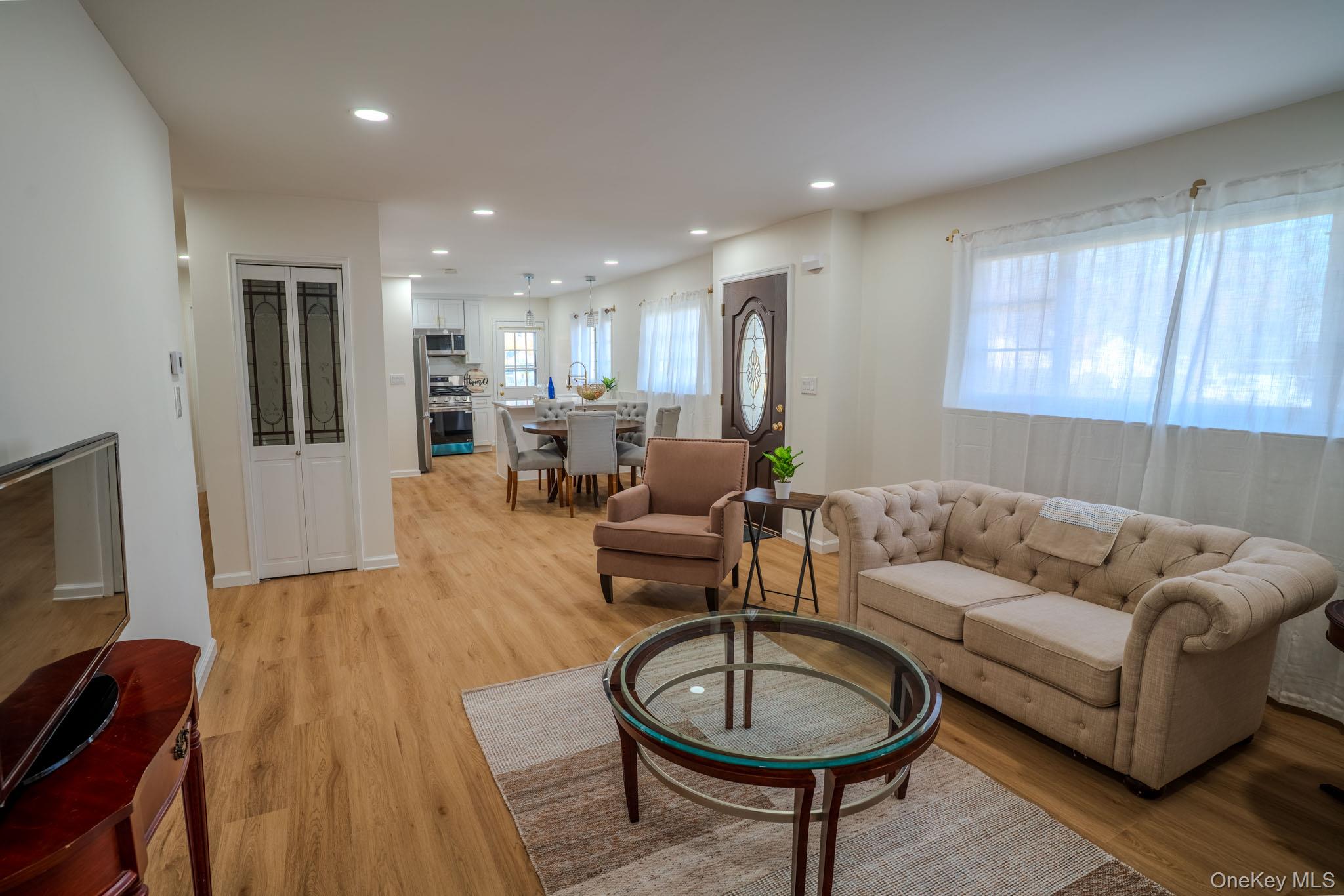 #6 photo, 38 Arlene Drive, Brentwood , NY 11717