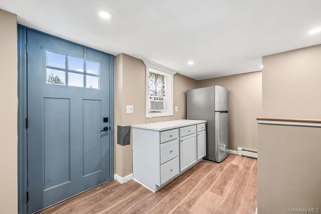 #12 photo, 185 Throop Street, West Babylon , NY 11704