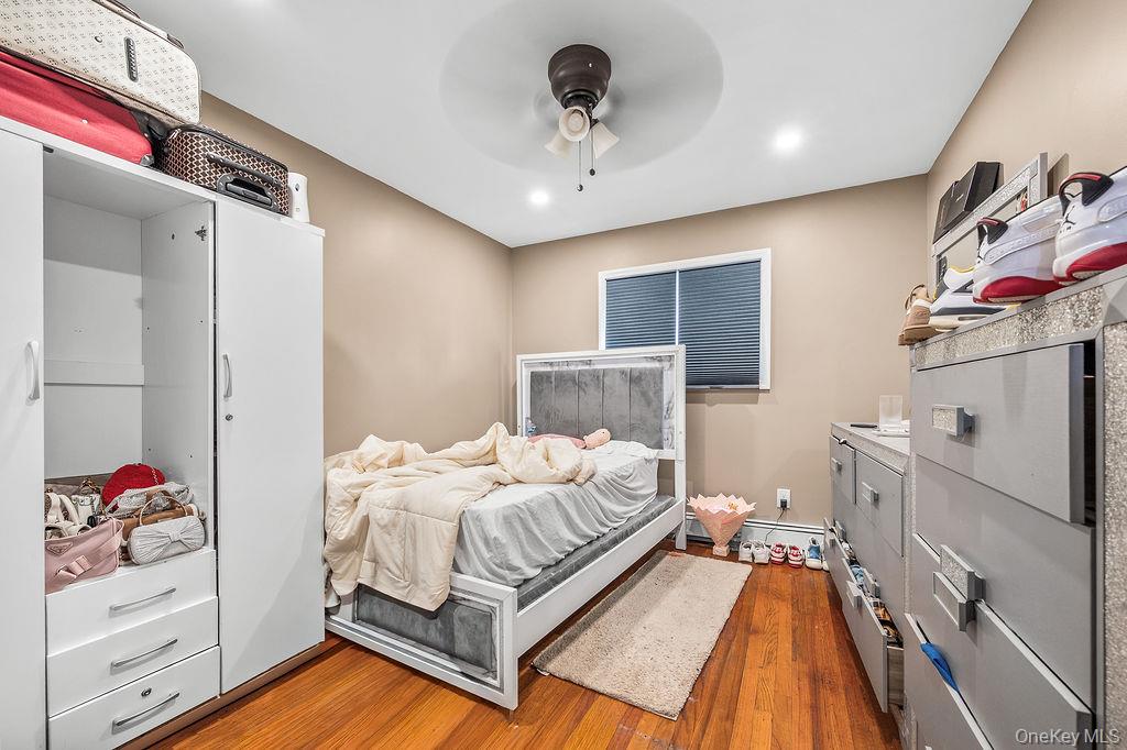 #6 photo, 185 Throop Street, West Babylon , NY 11704