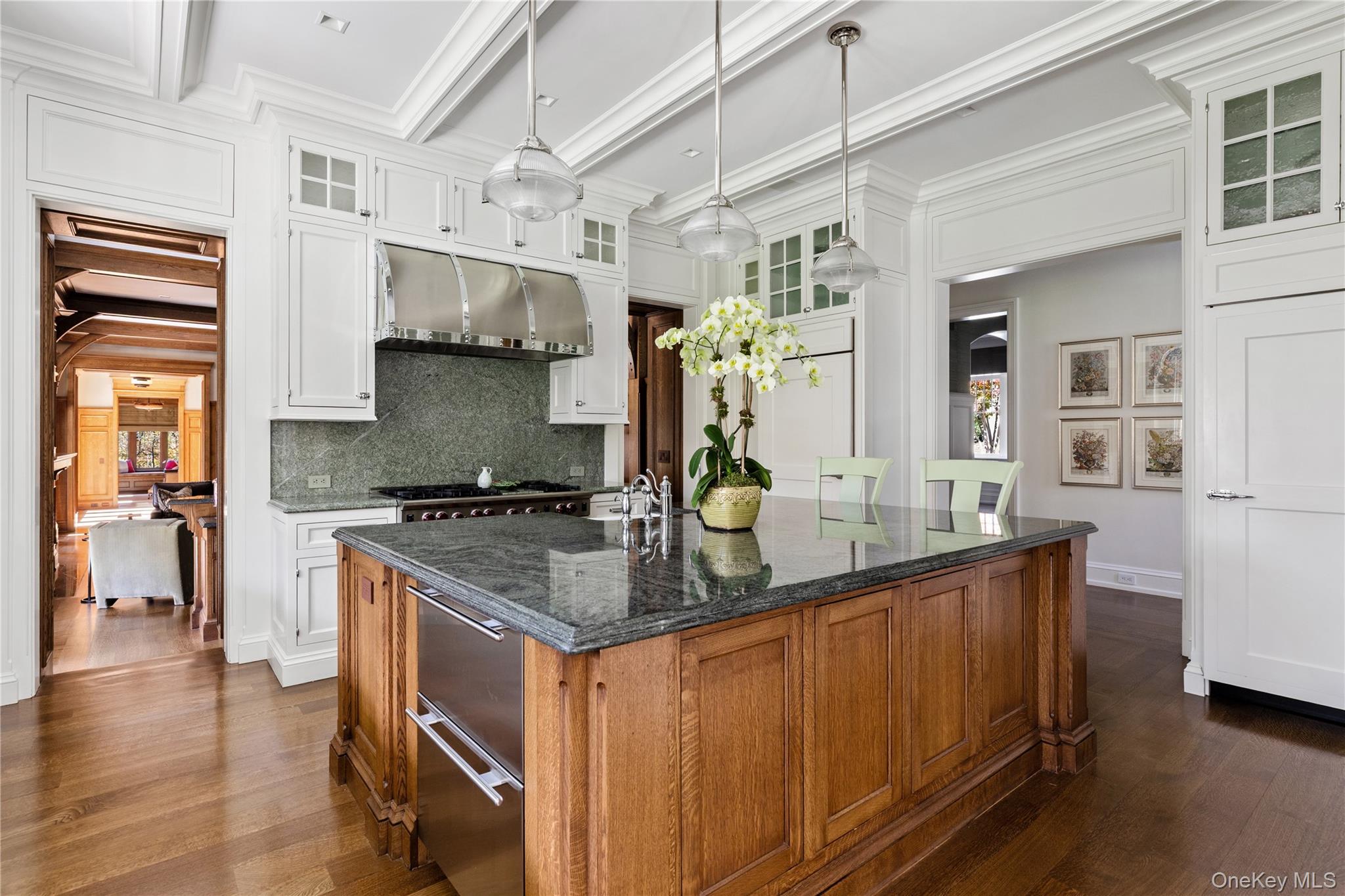 #12 photo, 143 Heather Lane, Mill Neck , NY 11765