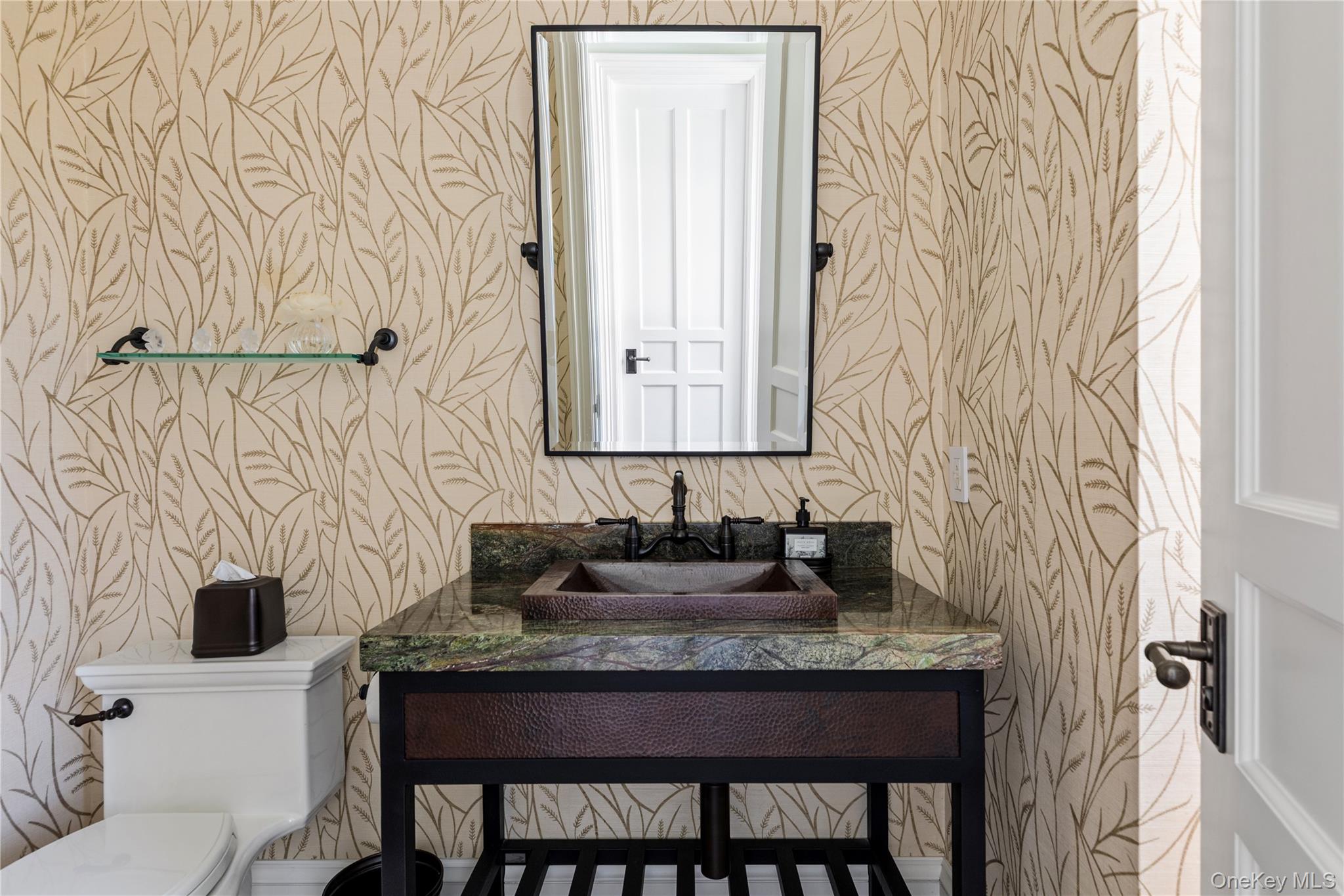 #20 photo, 143 Heather Lane, Mill Neck , NY 11765