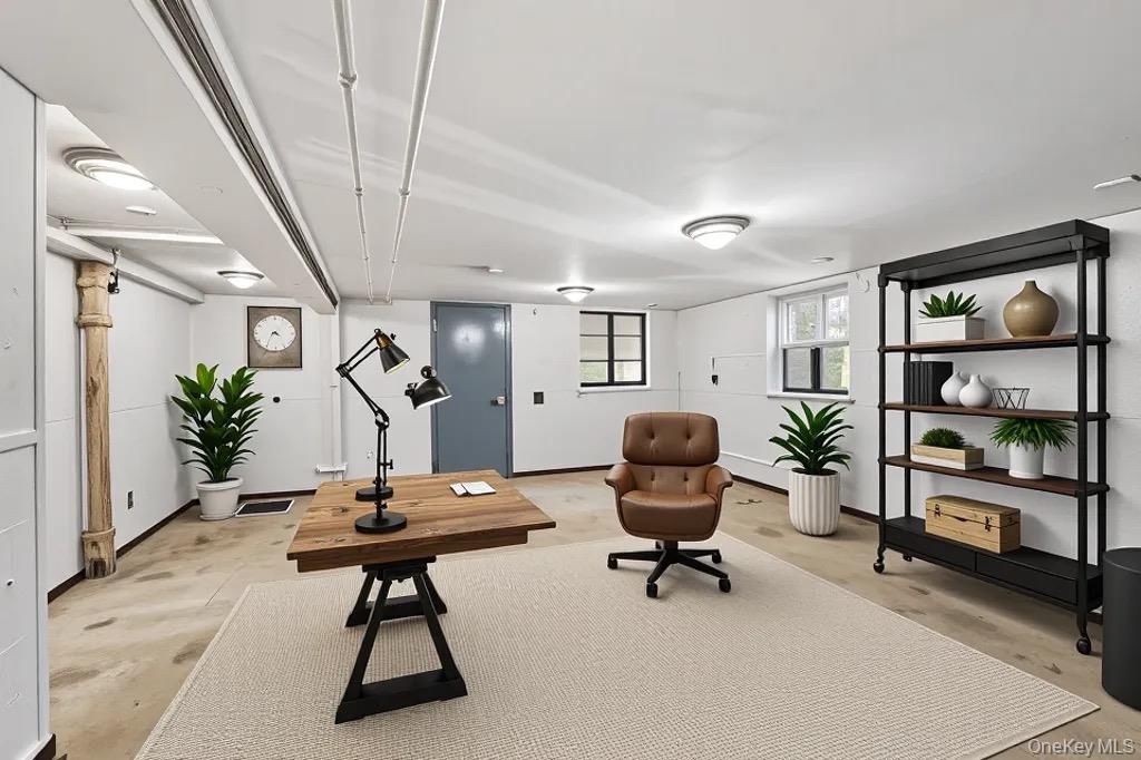 #12 photo, 61-12 Main Street, Flushing , NY 11358