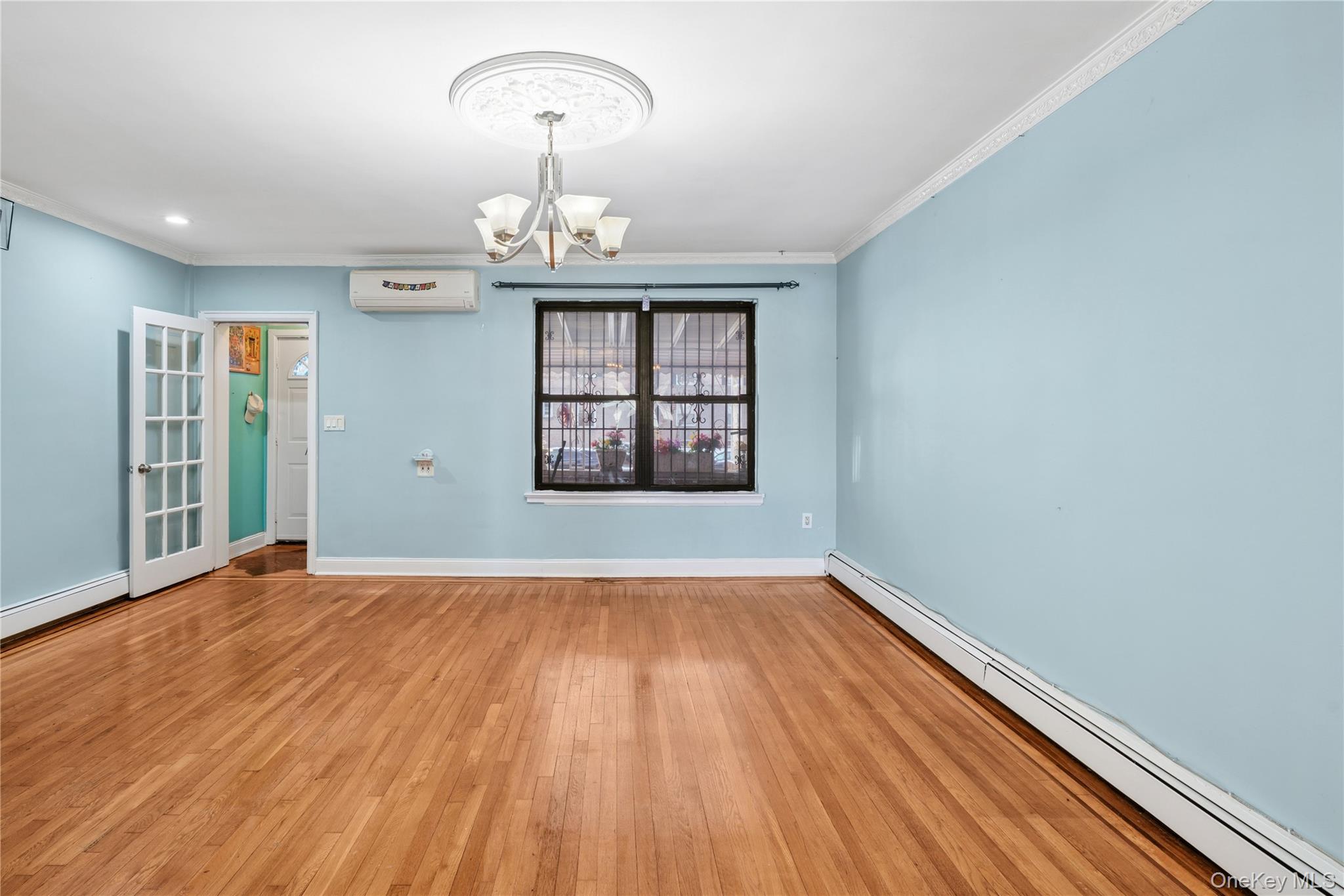 #2 photo, 3018 Hobart Street, Woodside , NY 11377