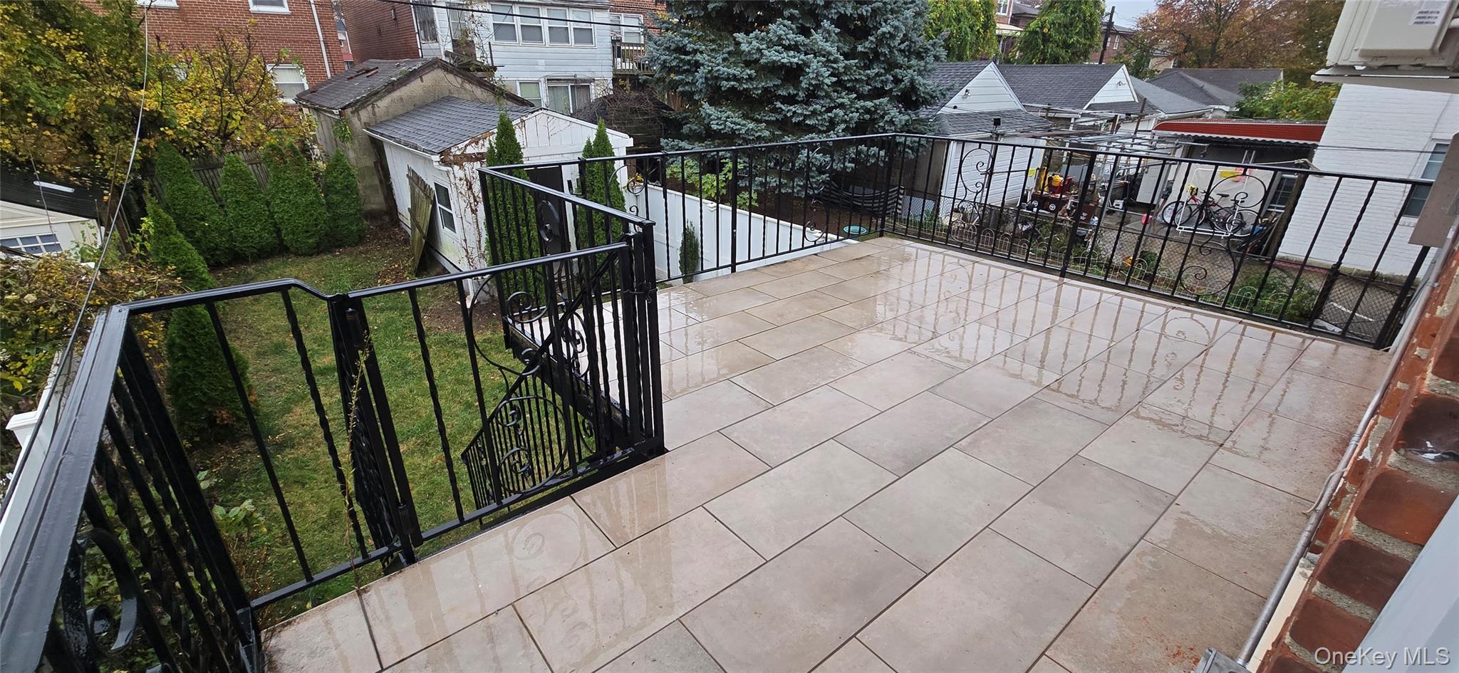 #11 photo, 4019 196 th Street, Flushing , NY 11358