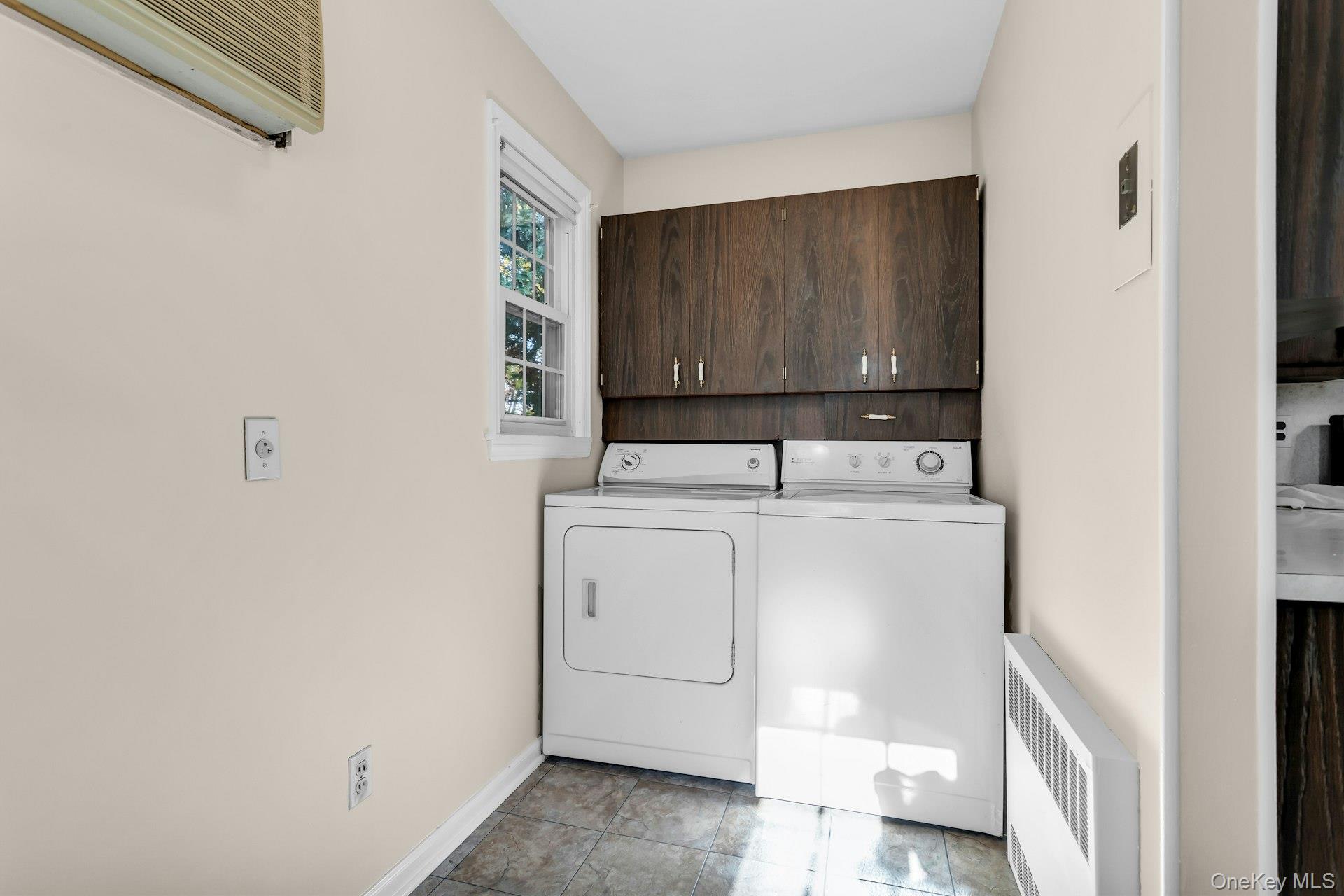 #17 photo, 12 Violet Road, Bayville , NY 11709